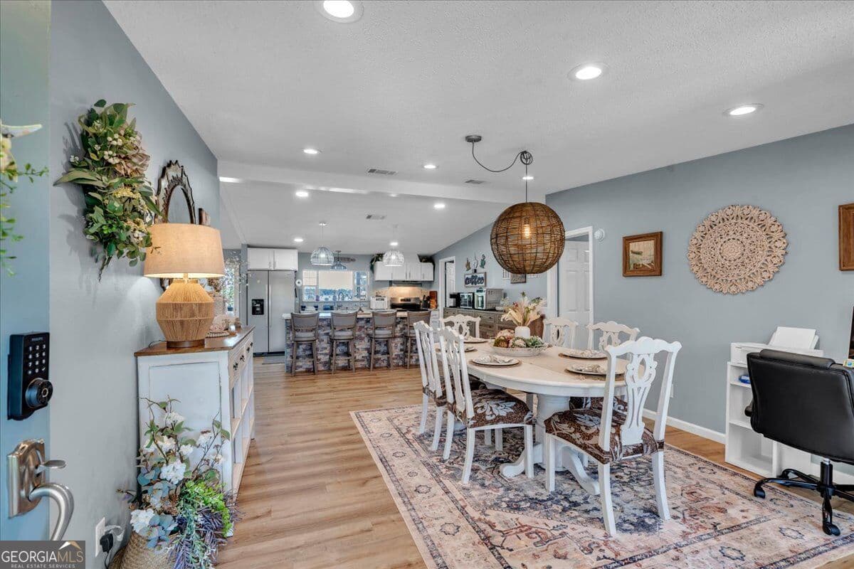 3 bedroom, 3 bathroom, 2,400 sq ft manufactured home,single family residence for sale at 121 W Entrekin Road, Cobb, GA 31735 — photo 4