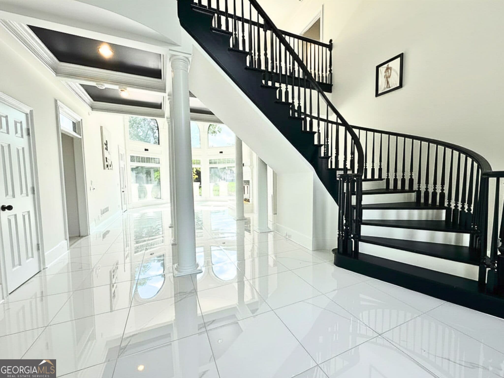 6 bedroom, 5 bathroom, 7,860 sq ft single family residence for sale at 302 Shadow Glen, Mcdonough, GA 30253 — photo 3
