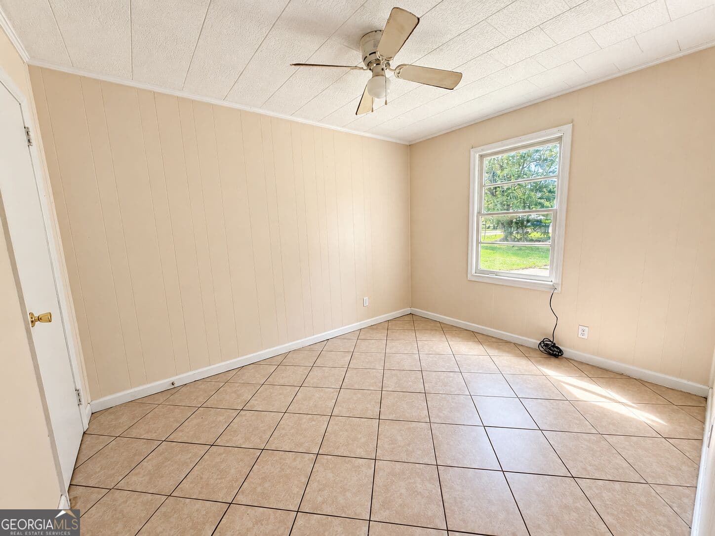 3 bedroom, 1 bathroom, 864 sq ft single family residence for sale at 2201 Tebeau Street, Waycross, GA 31501 — photo 8