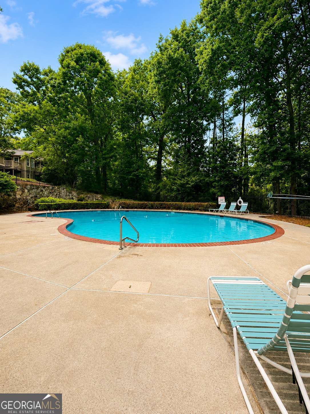 2 bedroom, 2 bathroom, 1,150 sq ft condominium for sale at 1303 Country Park Drive, Smyrna, GA 30080 — photo 9