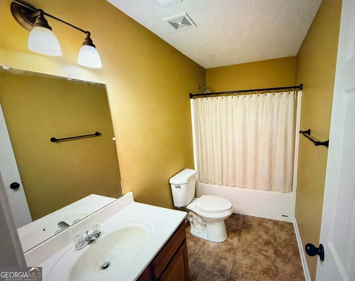 2 bedroom, 2 bathroom, 1,200 sq ft townhouse for sale at 153 Crest Pointe, Bremen, GA 30110 — photo 7