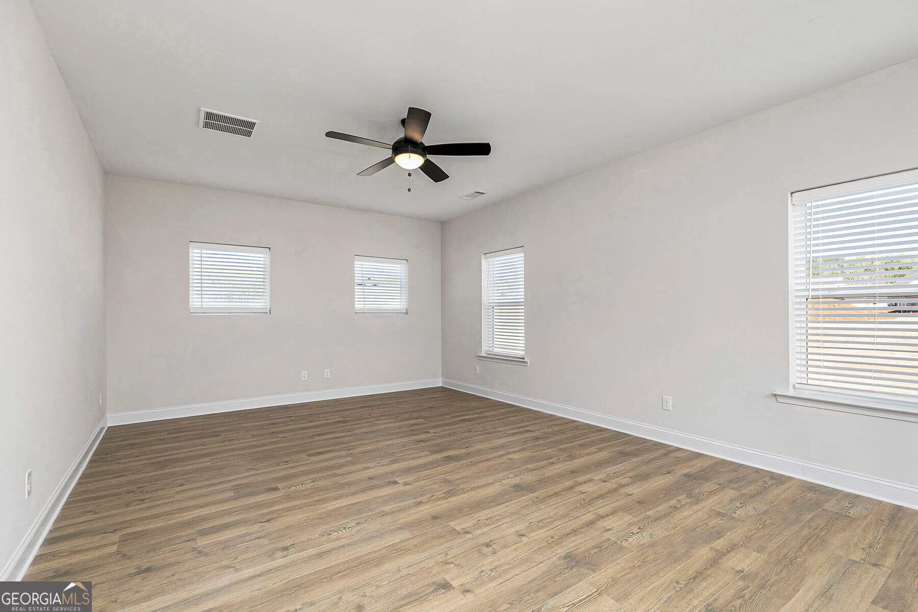 5 bedroom, 2.5 bathroom, 2,596 sq ft single family residence for sale at 90 Cantrell Drive, Dallas, GA 30157 — photo 9