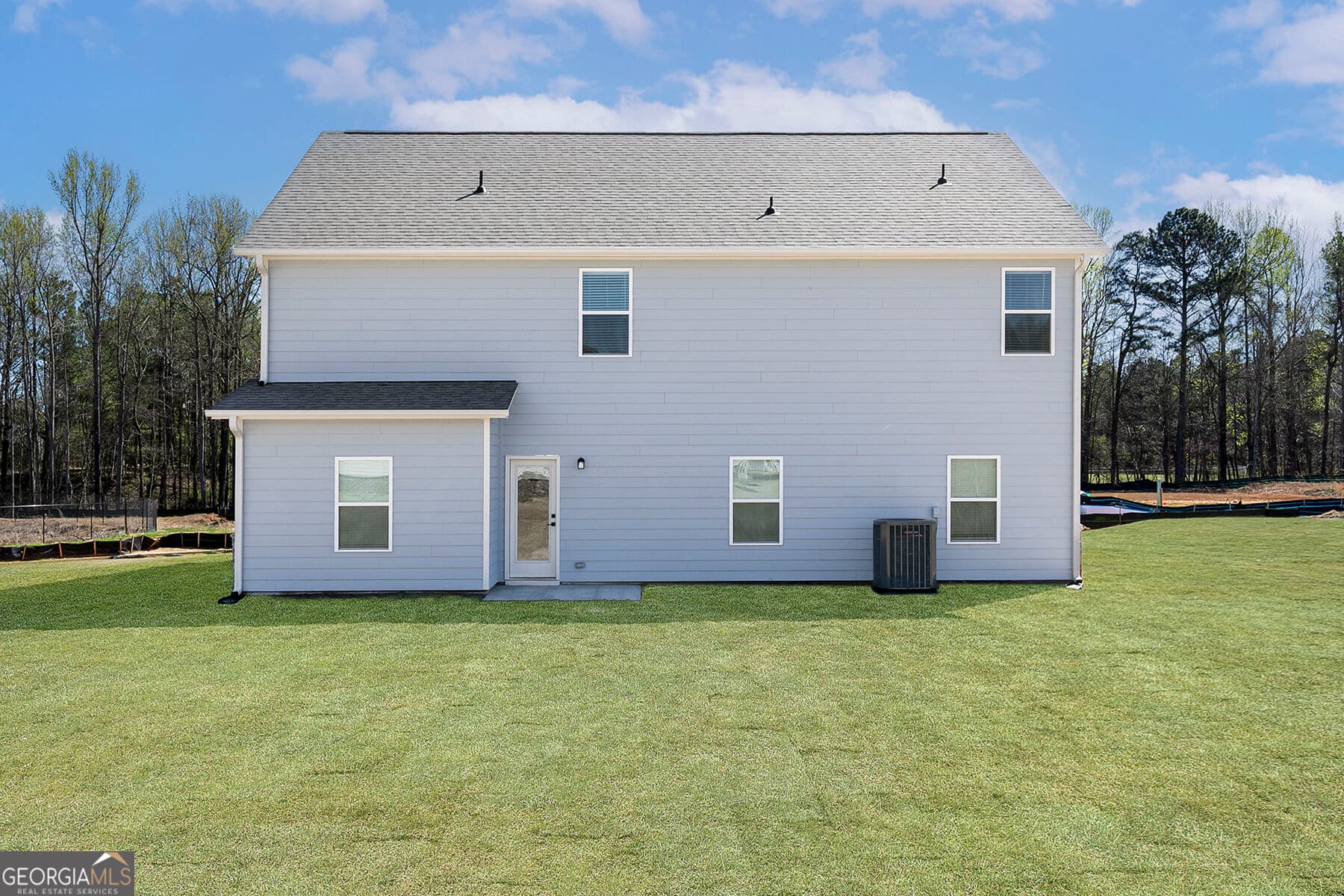 5 bedroom, 2.5 bathroom, 2,596 sq ft single family residence for sale at 90 Cantrell Drive, Dallas, GA 30157 — photo 4