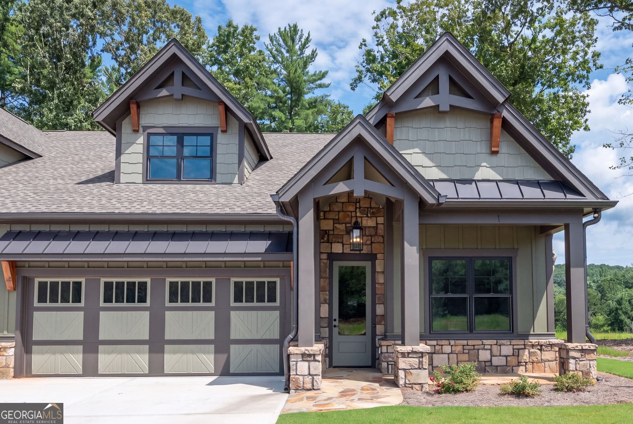 3 bedroom, 3 bathroom, 2,368 sq ft townhouse for sale at 54 Villa Vista 7, Jasper, GA 30143