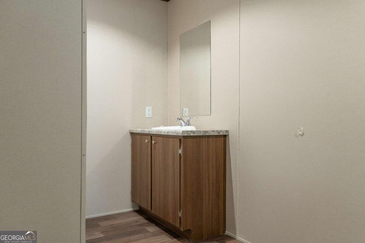 3 bedroom, 2 bathroom, 1,475 sq ft manufactured home,single family residence for sale at 55 Gordon Road, Taylorsville, GA 30178 — photo 9