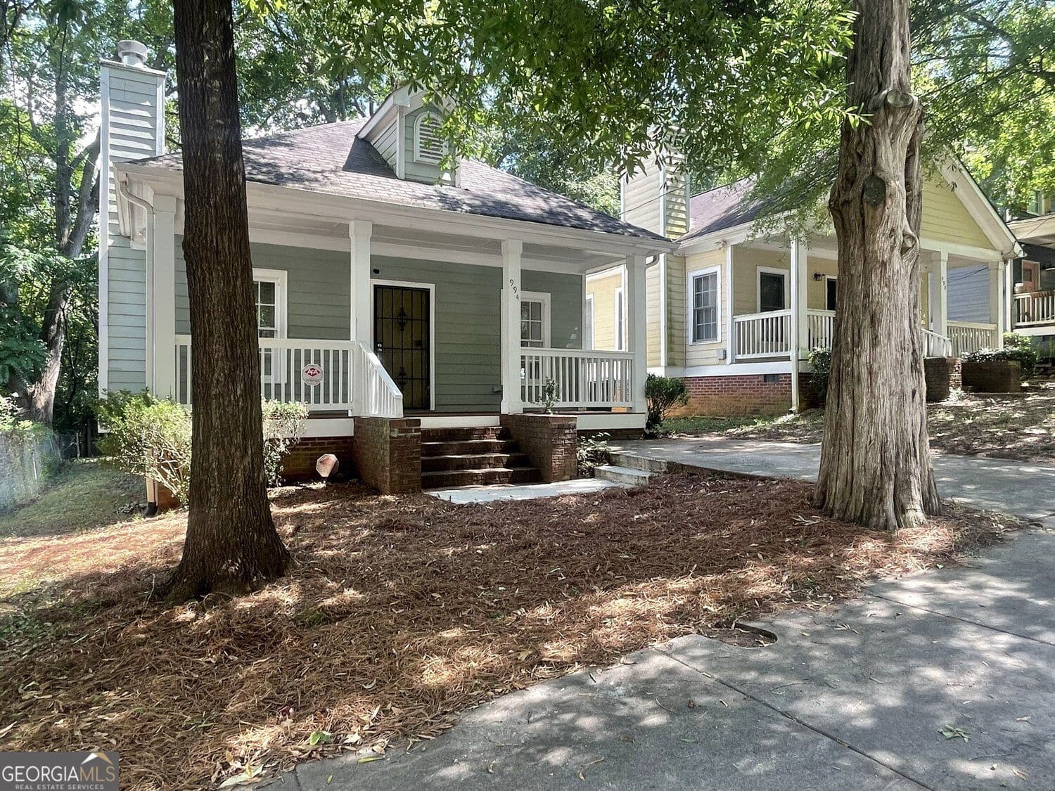 3 bedroom, 2 bathroom single family residence for rent at 994 Sims Street, Atlanta, GA 30310 for $1,900 a month — photo 2