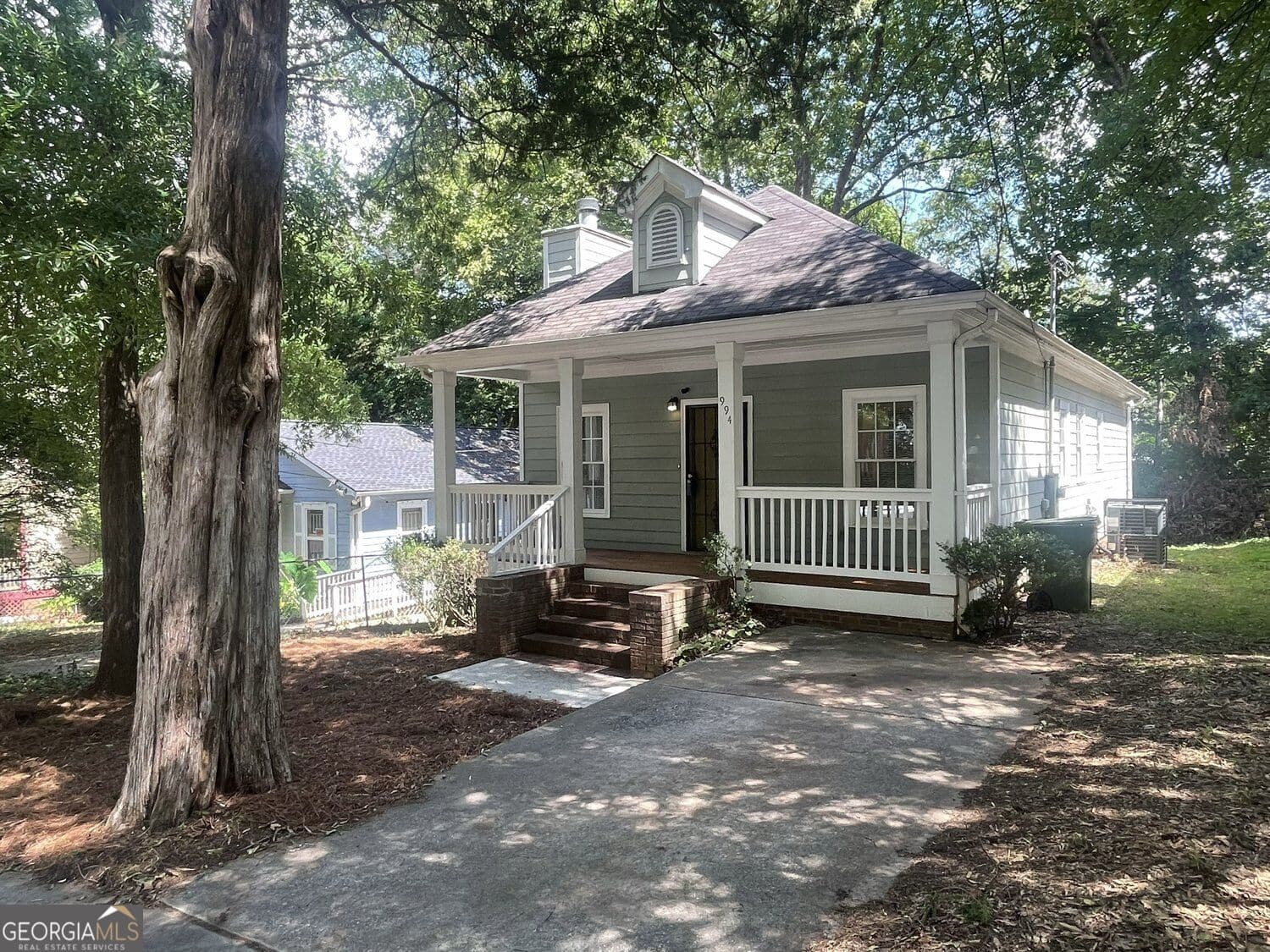 3 bedroom, 2 bathroom single family residence for rent at 994 Sims Street, Atlanta, GA 30310 for $1,900 a month — photo 1 of 25