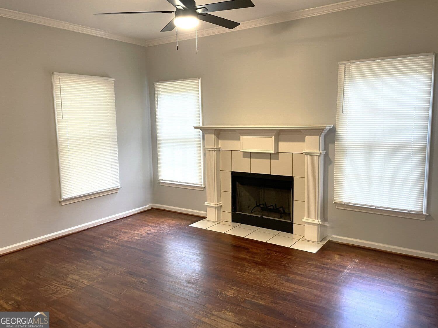 3 bedroom, 2 bathroom single family residence for rent at 994 Sims Street, Atlanta, GA 30310 for $1,900 a month — photo 5