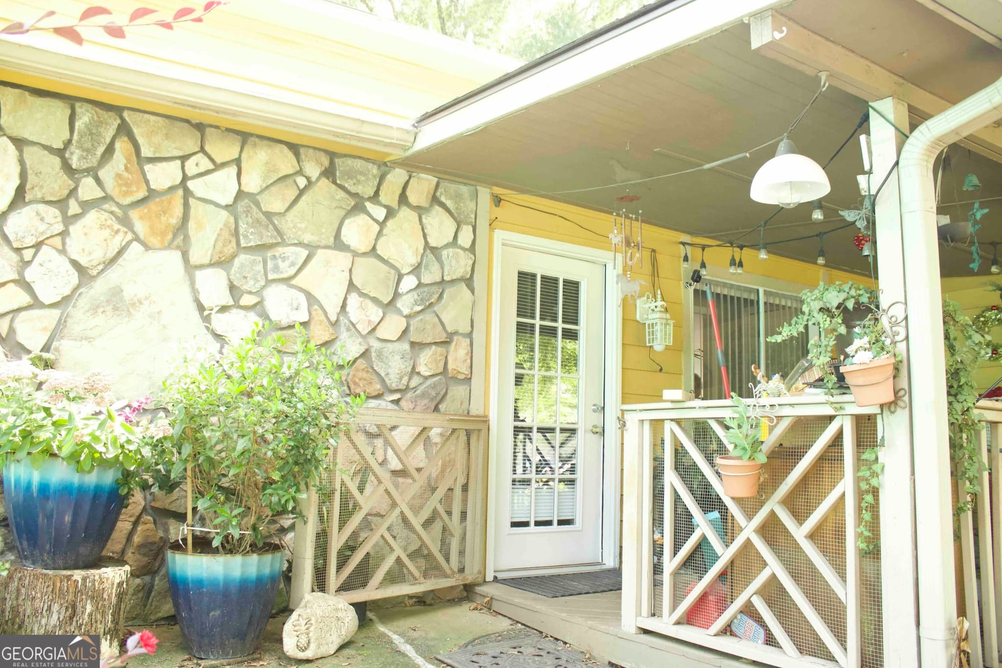 4 bedroom, 2 bathroom, 1,882 sq ft single family residence for sale at 5744 Everglades Lane, Norcross, GA 30071 — photo 2
