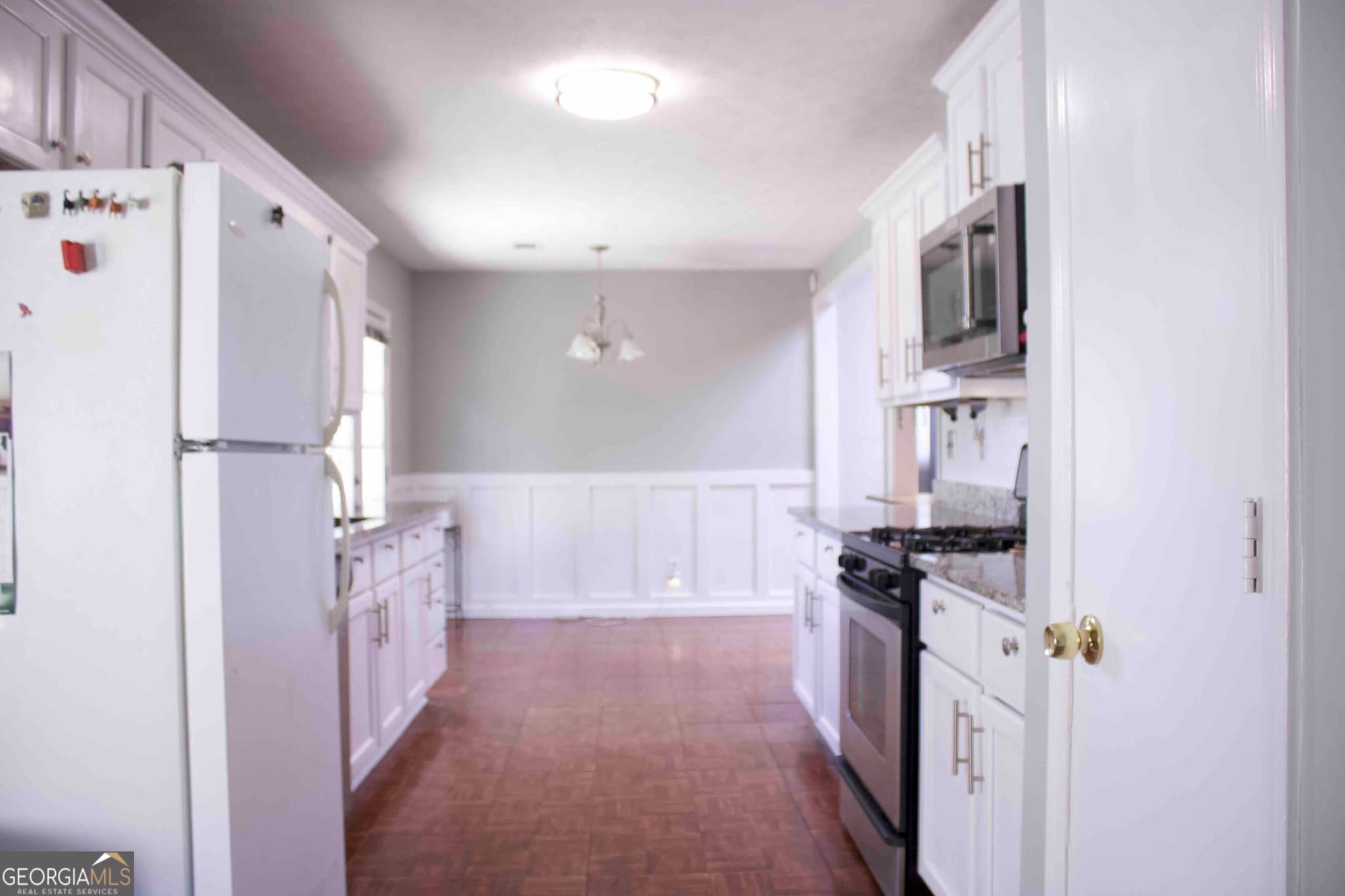 4 bedroom, 2 bathroom, 1,882 sq ft single family residence for sale at 5744 Everglades Lane, Norcross, GA 30071 — photo 7