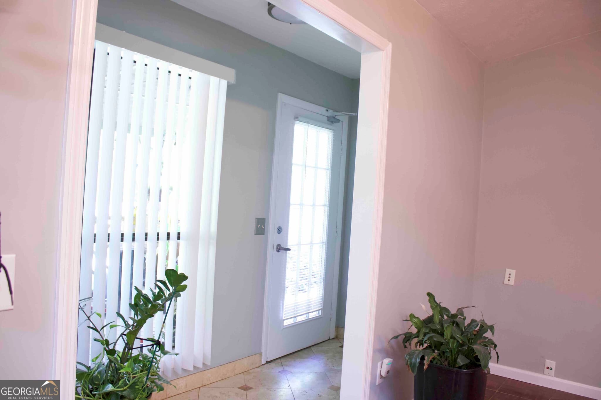 4 bedroom, 2 bathroom, 1,882 sq ft single family residence for sale at 5744 Everglades Lane, Norcross, GA 30071 — photo 3
