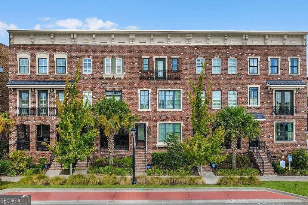 multi family,townhouse for sale at 444 Altamaha Street, Savannah, GA 31401 — photo 2