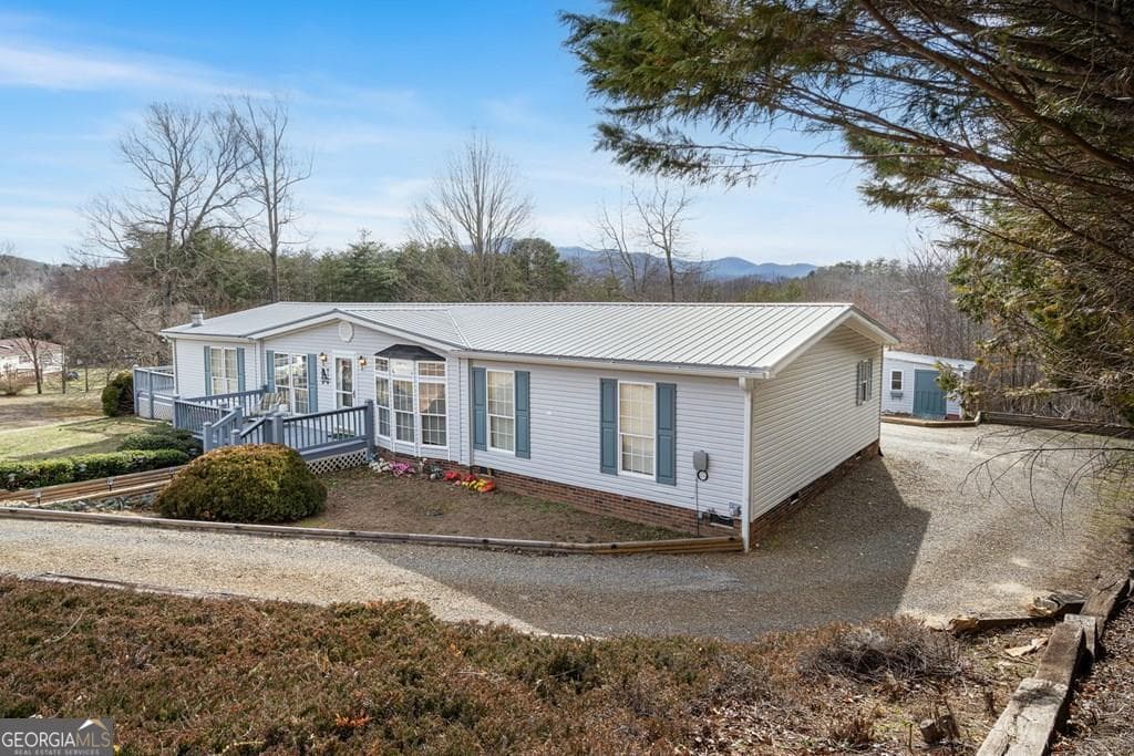 3 bedroom, 2 bathroom manufactured home,single family residence sold at 283 Bobcat Lane, Warne, NC 28909