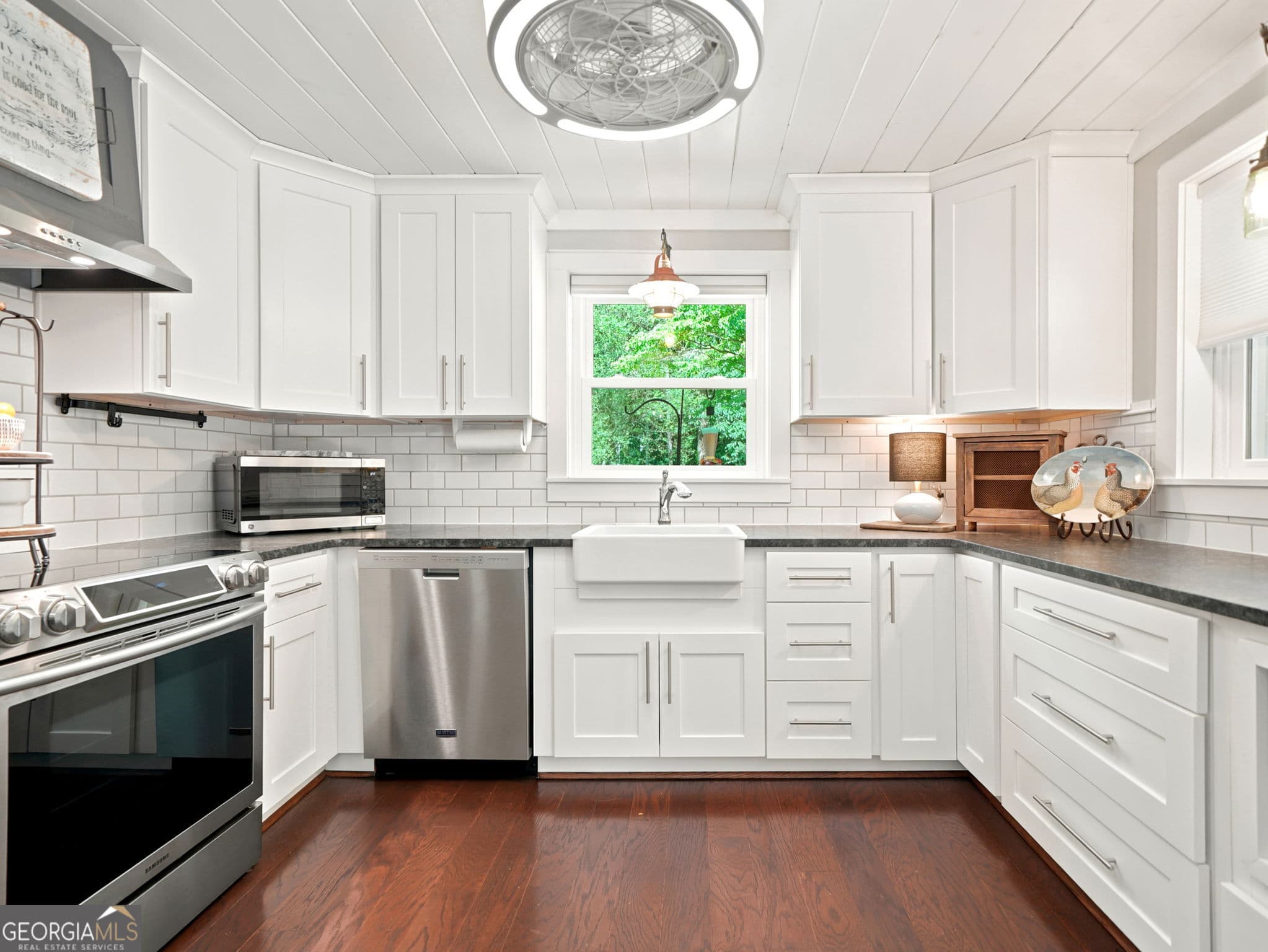4 bedroom, 2 bathroom, 1,682 sq ft single family residence for sale at 129 Cline Valley Place, Canton, GA 30114 — photo 10