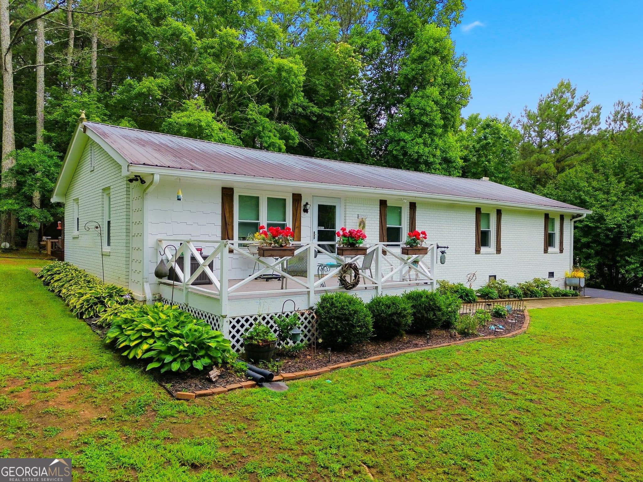 4 bedroom, 2 bathroom, 1,682 sq ft single family residence for sale at 129 Cline Valley Place, Canton, GA 30114 — photo 4