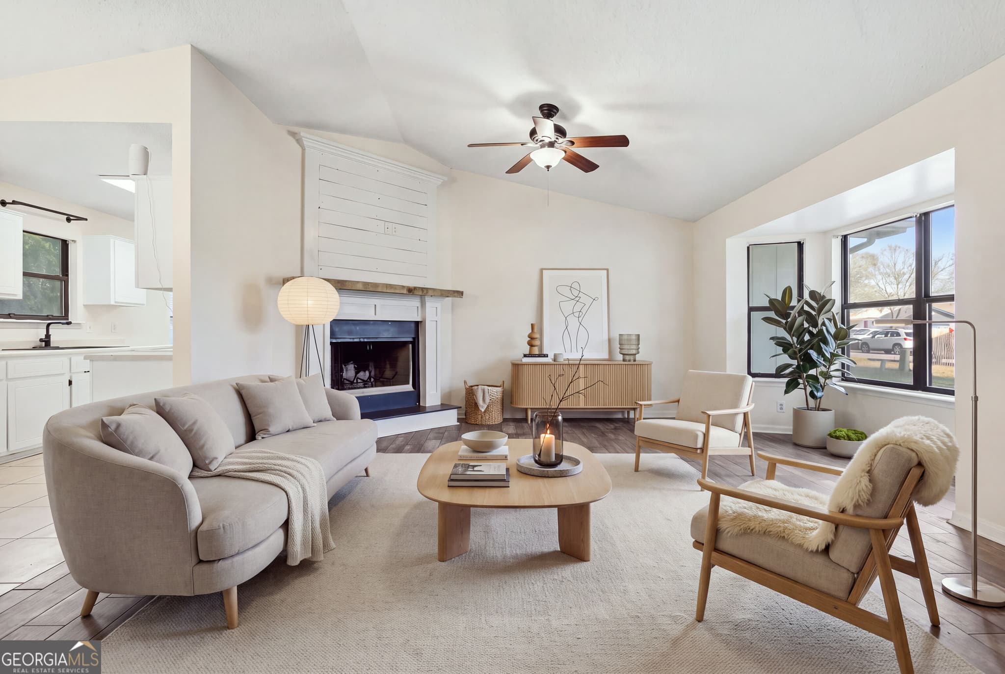 4 bedroom, 2 bathroom, 1,488 sq ft single family residence for sale at 803 Regal Road, St. Marys, GA 31558 — photo 2