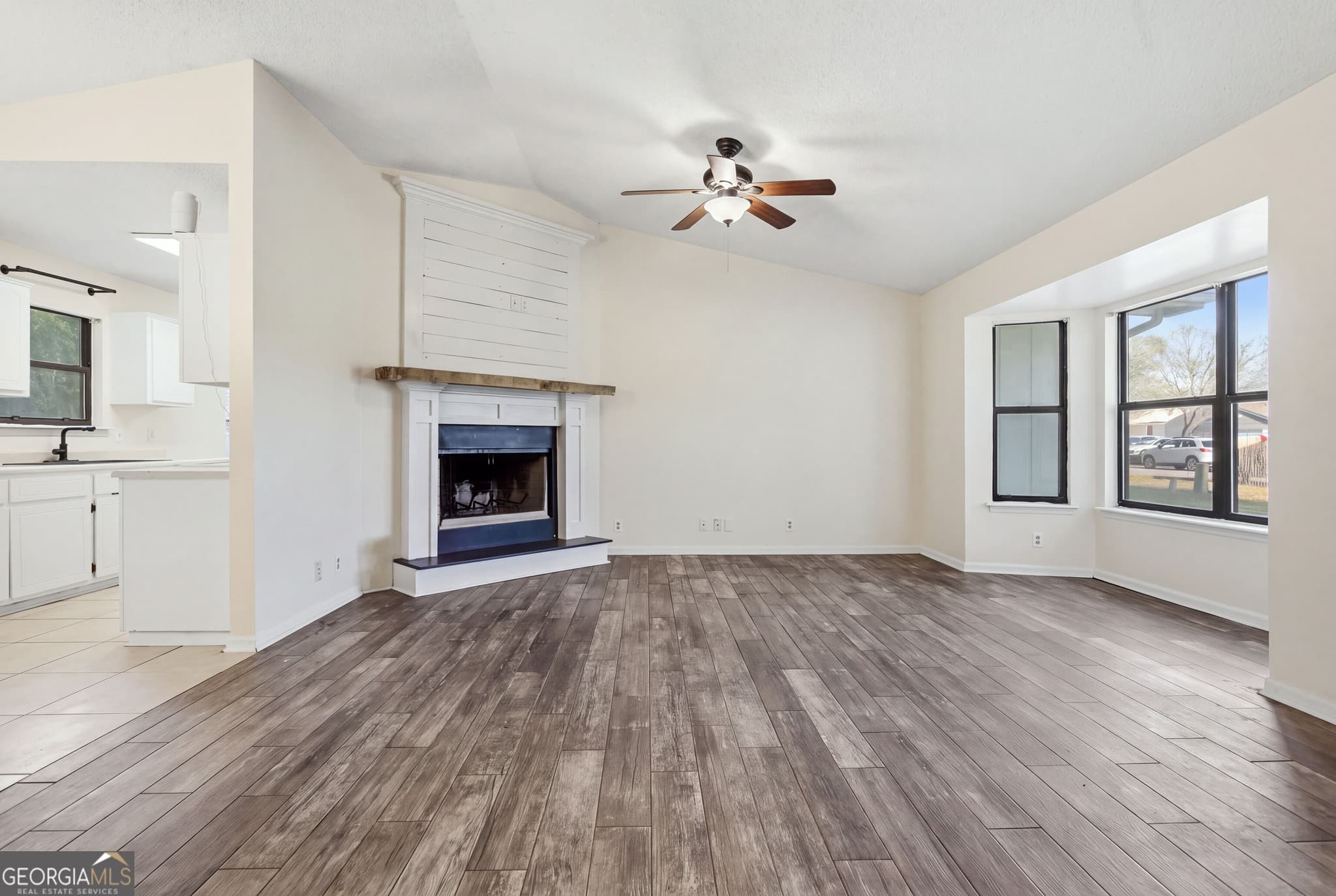 4 bedroom, 2 bathroom, 1,488 sq ft single family residence for sale at 803 Regal Road, St. Marys, GA 31558 — photo 5