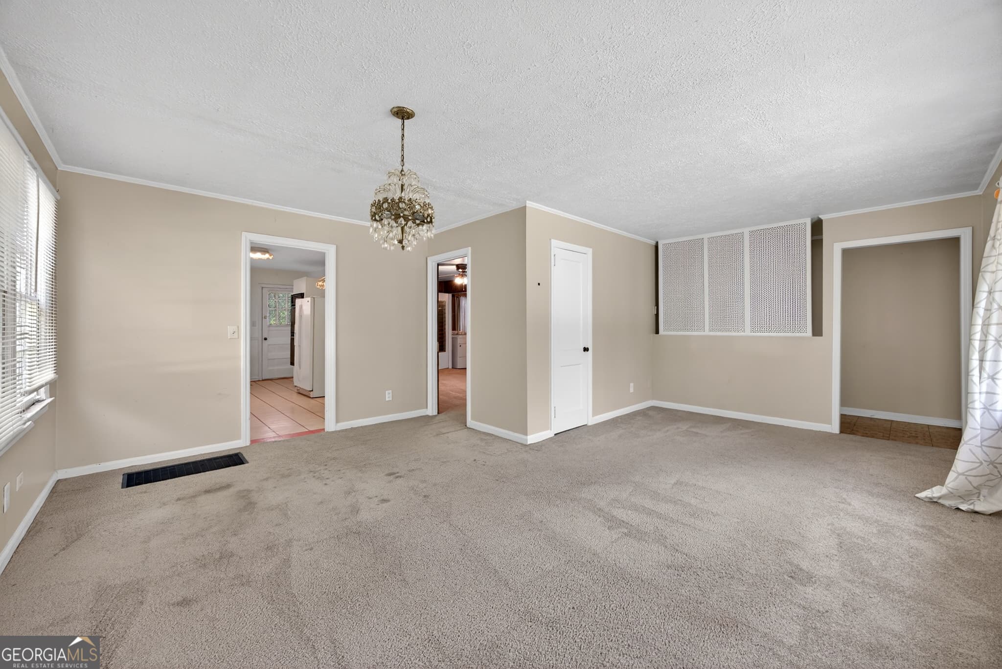 3 bedroom, 1.5 bathroom, 1,330 sq ft single family residence for sale at 2090 Verbena Street, Atlanta, GA 30314 — photo 7