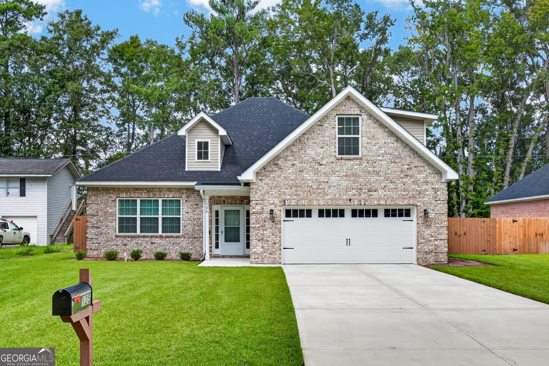 5 bedroom, 4 bathroom, 2,546 sq ft single family residence for sale at 125 Houston Street, Pooler, GA 31322