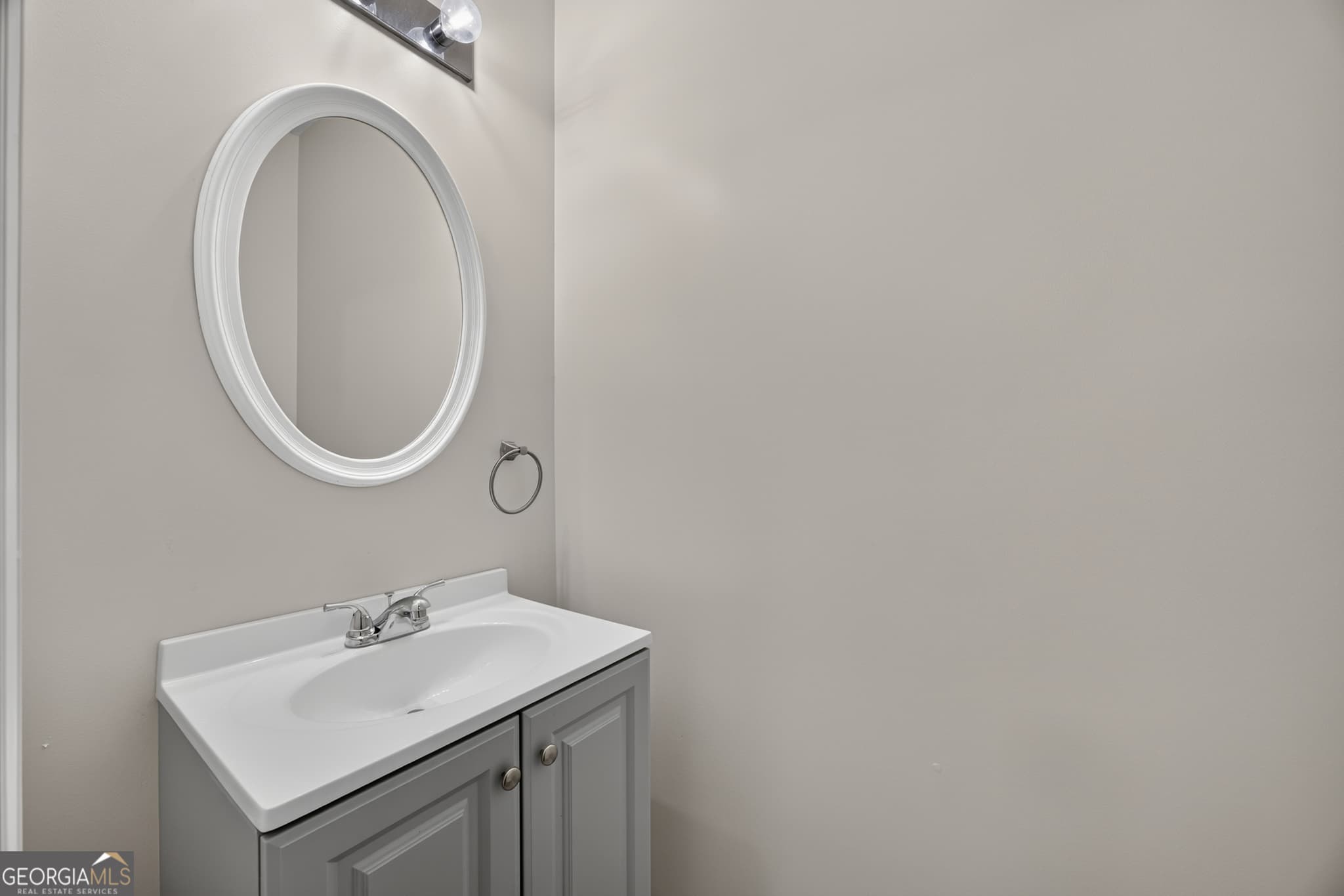2 bedroom, 2.5 bathroom, 1,370 sq ft townhouse for sale at 1406 Bayrose Circle, East Point, GA 30344 — photo 8
