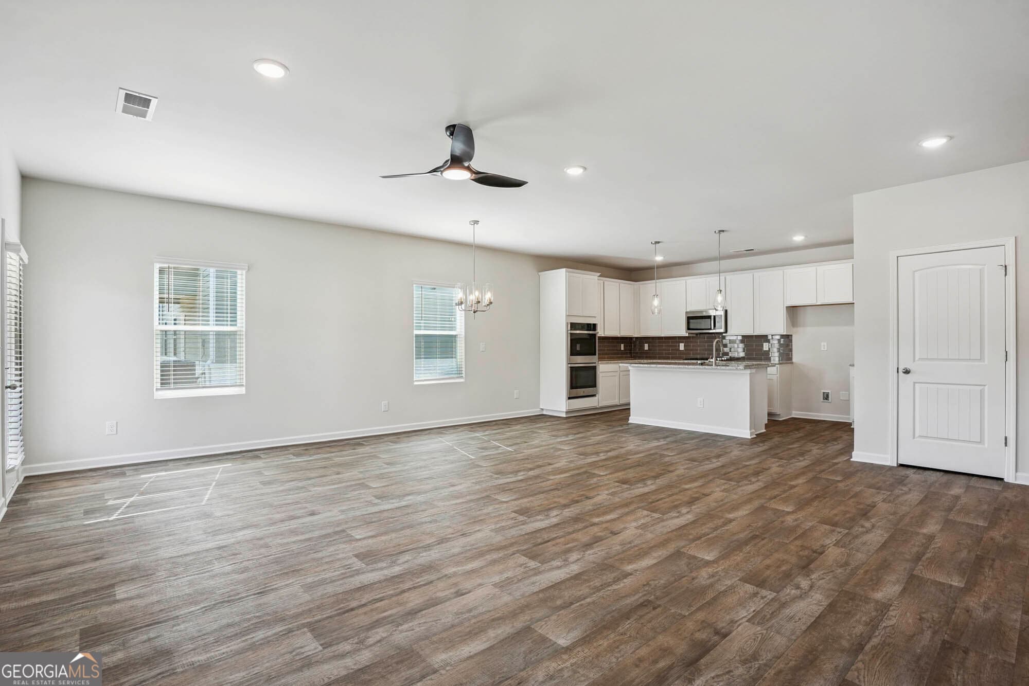 4 bedroom, 3 bathroom, 2,000 sq ft single family residence for sale at 50 Faulkner Circle, Social Circle, GA 30025 — photo 9