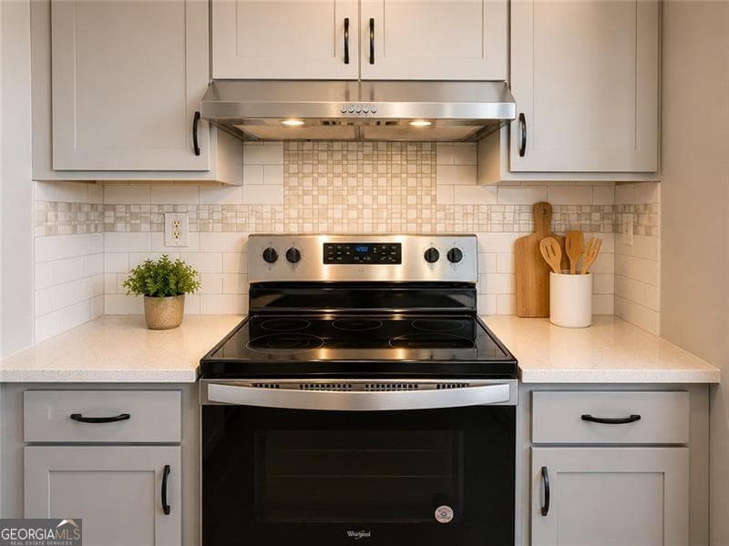 2 bedroom, 1.5 bathroom, 1,092 sq ft townhouse for sale at 2543 Bradford Square, Atlanta, GA 30345 — photo 2