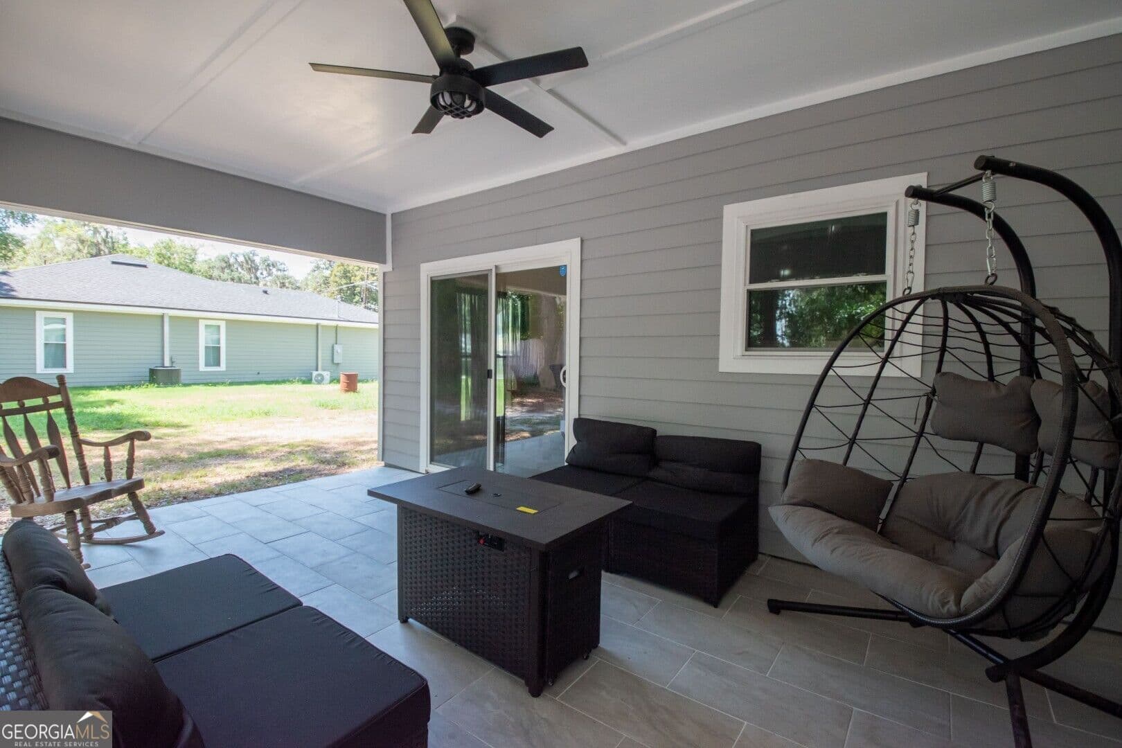 3 bedroom, 2 bathroom, 1,491 sq ft single family residence for sale at 56 Elizabeth Street, Folkston, GA 31537 — photo 4