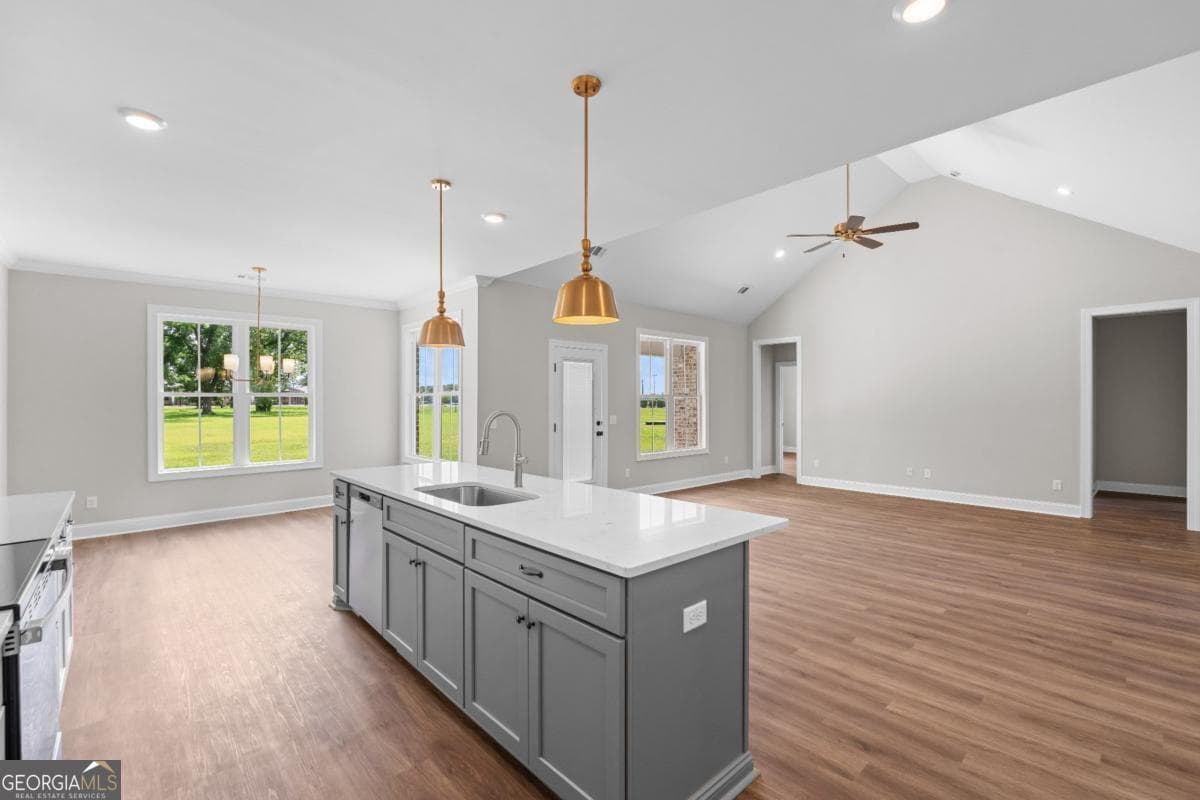 5 bedroom, 5.5 bathroom, 2,920 sq ft single family residence for sale at 9 Honeysuckle Drive, Claxton, GA 30417 — photo 10