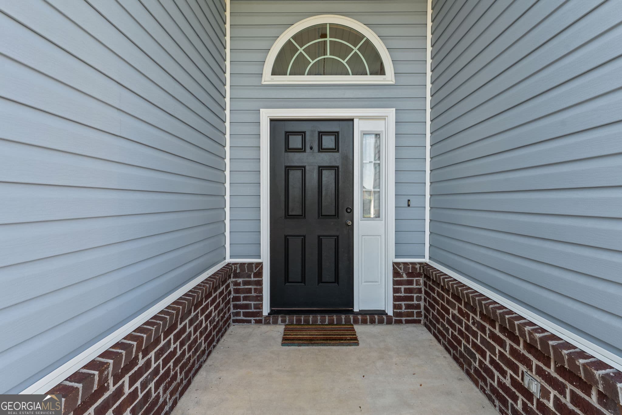 3 bedroom, 2 bathroom, 1,352 sq ft single family residence for sale at 205 Edgarton Way, Bonaire, GA 31005 — photo 4