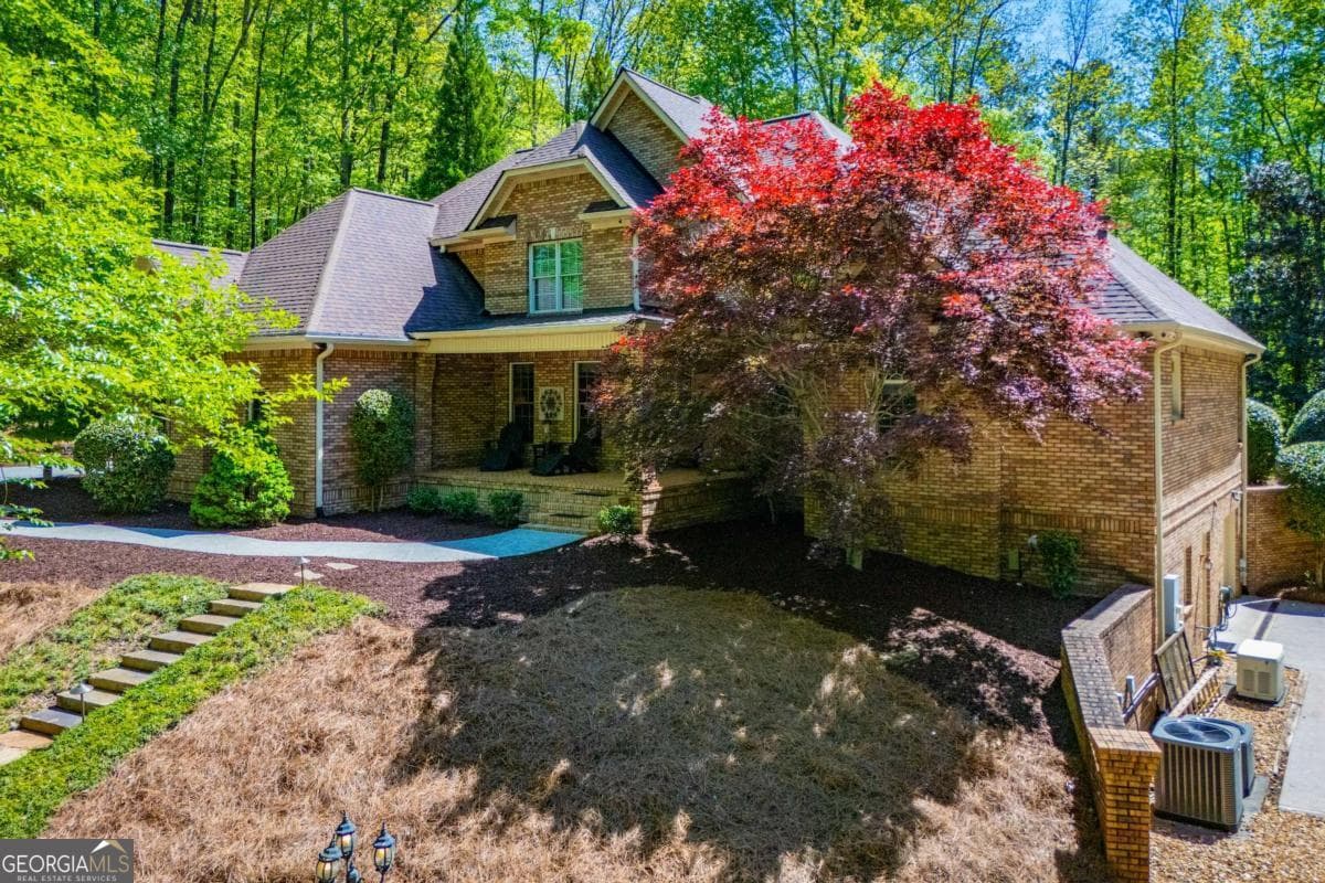5 bedroom, 4.5 bathroom, 4,922 sq ft single family residence for sale at 39 Cambridge Lane, Bremen, GA 30110 — photo 4