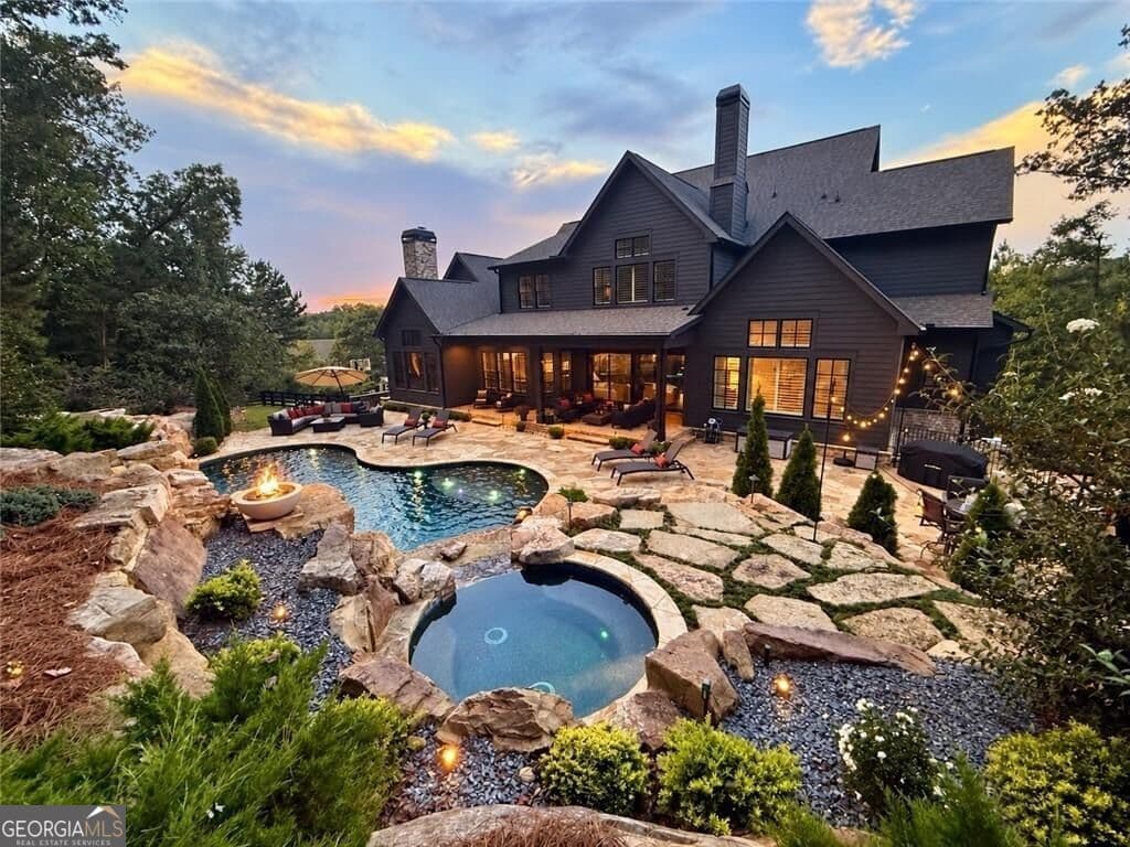 6 bedroom, 6.5 bathroom, 8,921 sq ft single family residence for sale at 765 Foxhollow Run, Milton, GA 30004 — photo 2