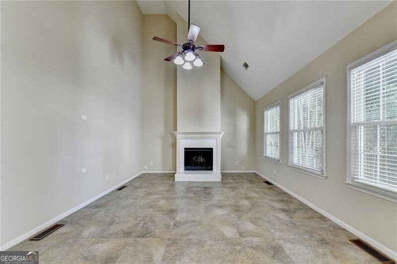 4 bedroom, 2.5 bathroom, 3,125 sq ft single family residence for sale at 4440 Pinehollow Court, Johns Creek, GA 30022 — photo 2