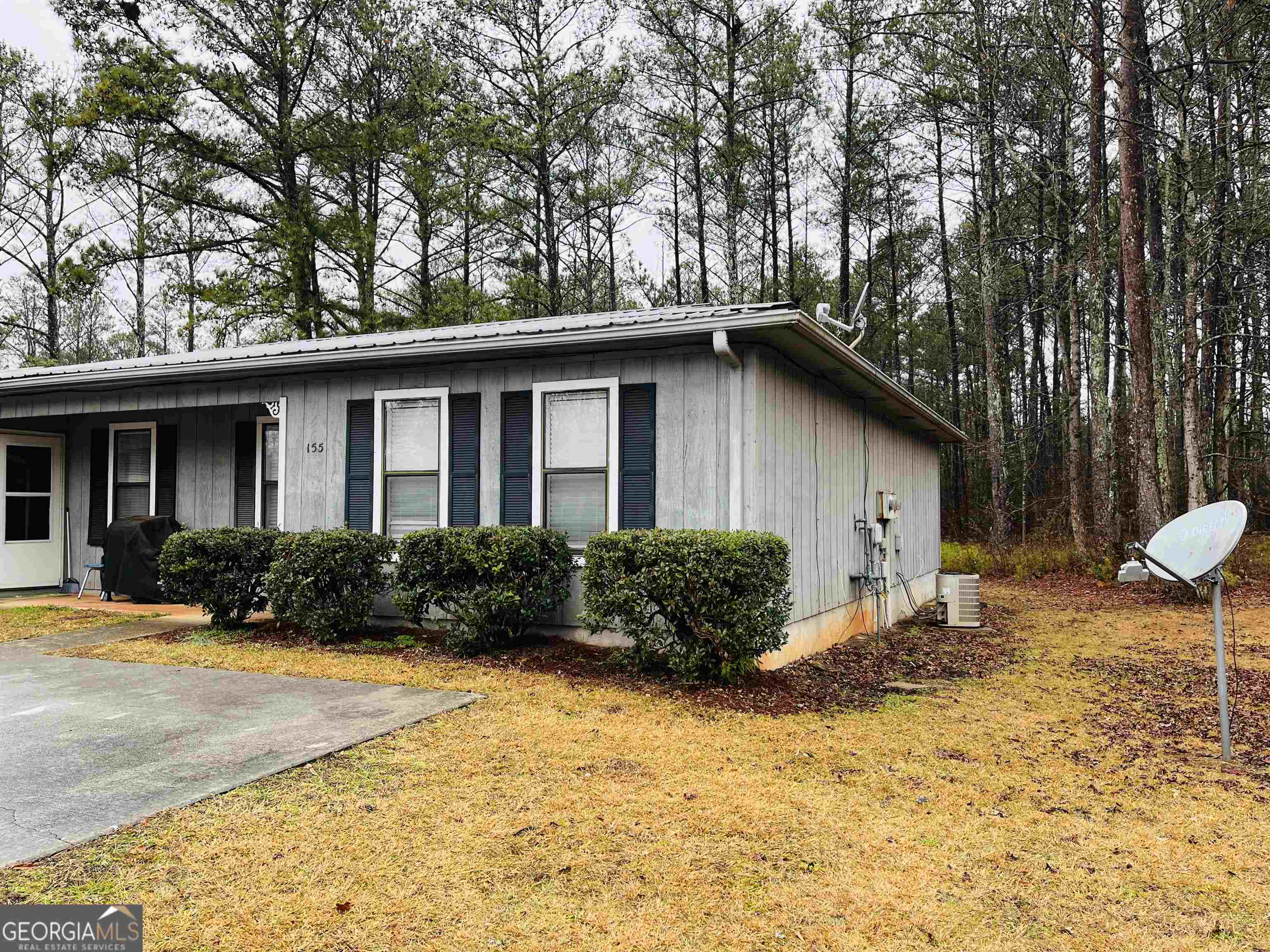 2 bedroom, 1 bathroom, 800 sq ft single family residence for rent at 145 Pine Terrace 155, Palmetto, GA 30268 for $1,295 a month — photo 2