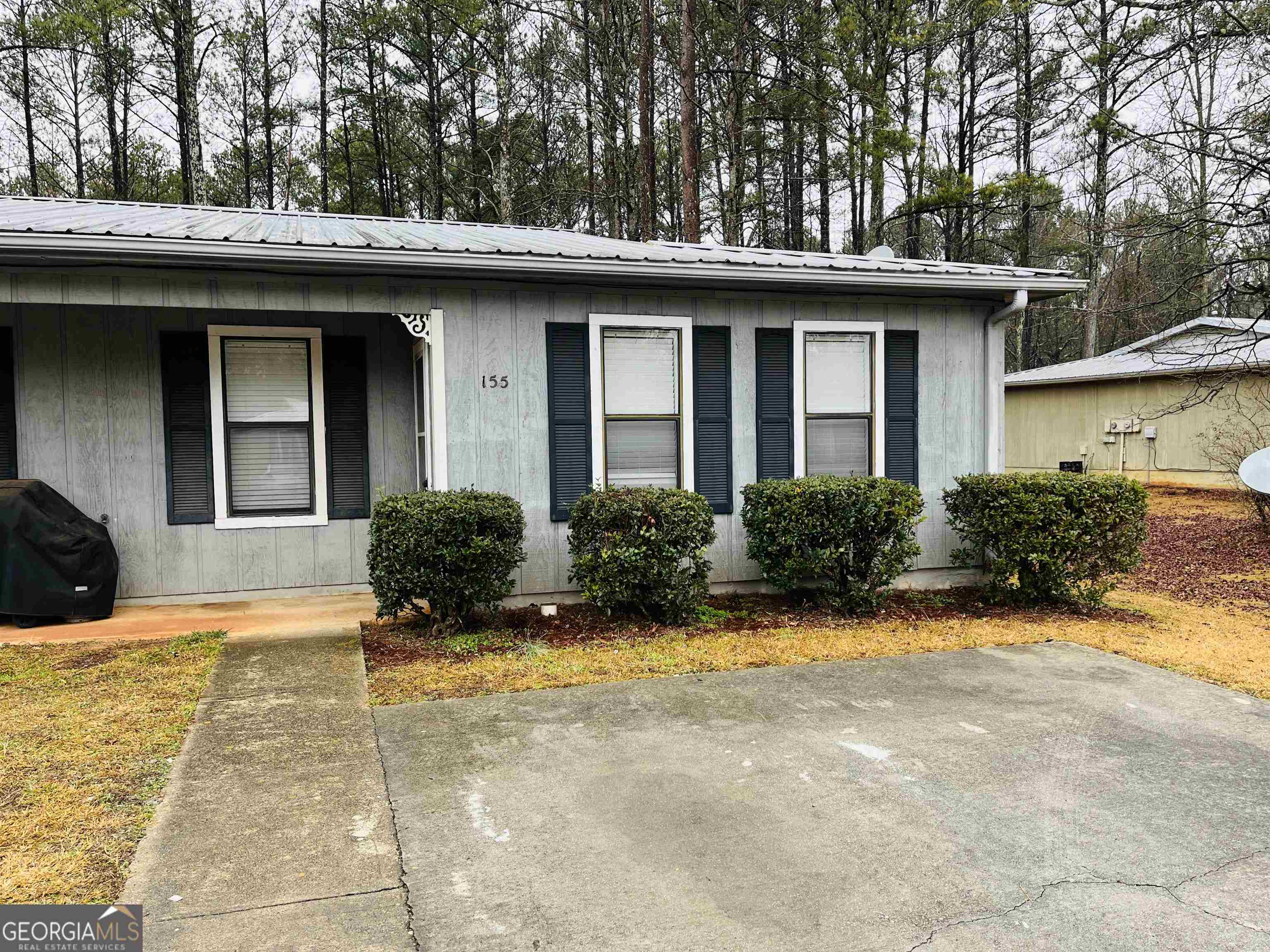2 bedroom, 1 bathroom, 800 sq ft single family residence for rent at 145 Pine Terrace 155, Palmetto, GA 30268 for $1,295 a month