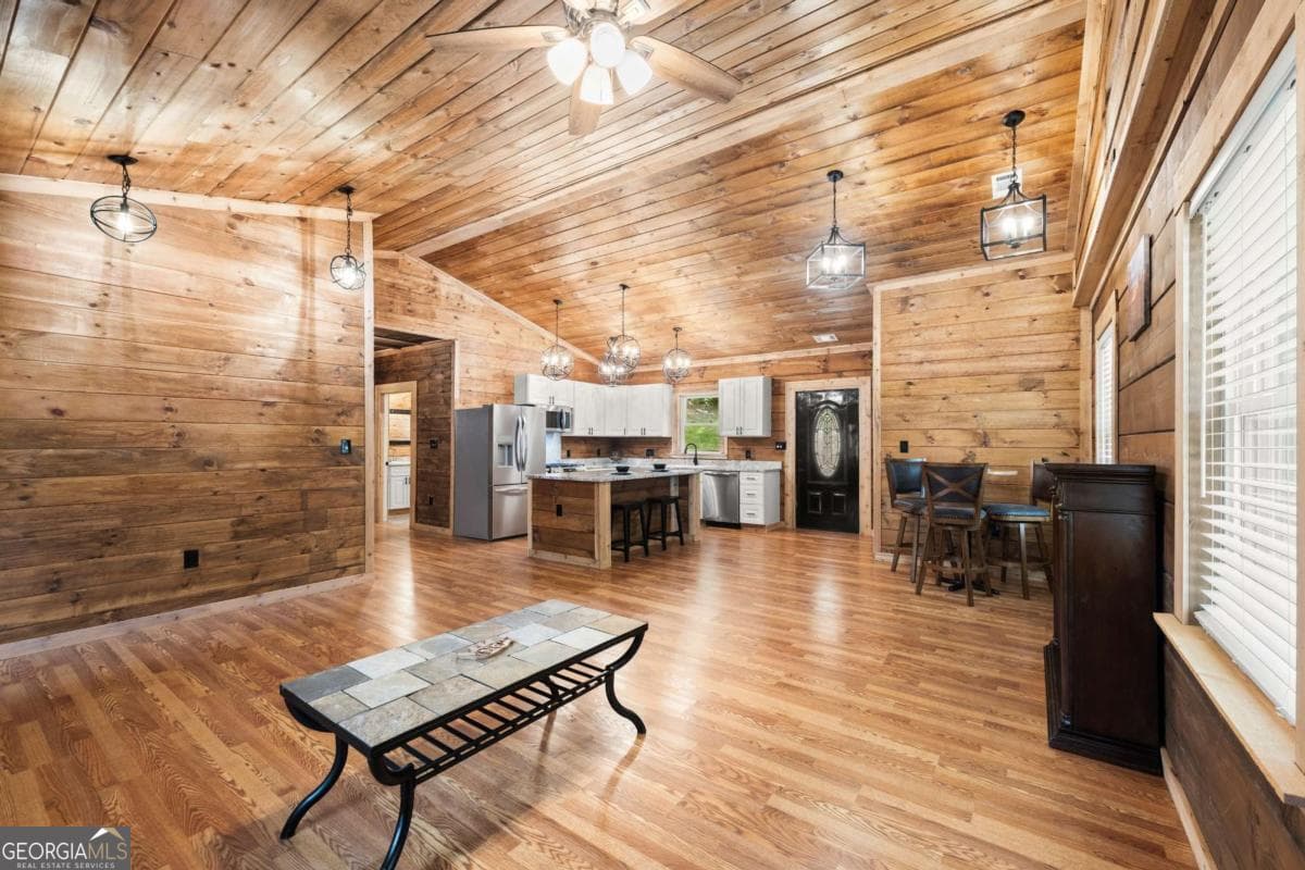 2 bedroom, 2 bathroom, 1,350 sq ft cabin,single family residence for sale at 587 Cold Stream Trail, Jasper, GA 30143 — photo 4