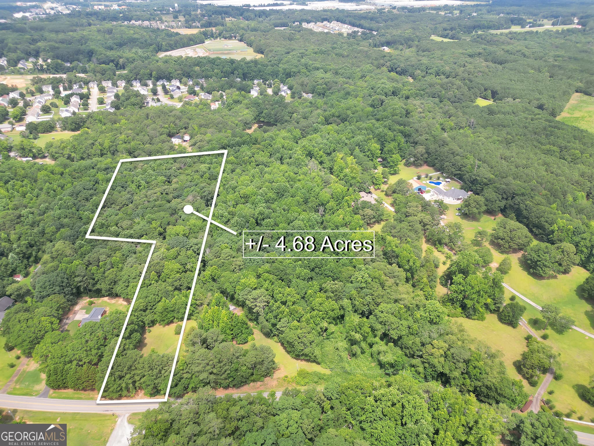 1 bedroom, 2 bathroom, 1,604 sq ft cabin,single family residence for sale at 235 Leguin Mill Road, Locust Grove, GA 30248 — photo 4