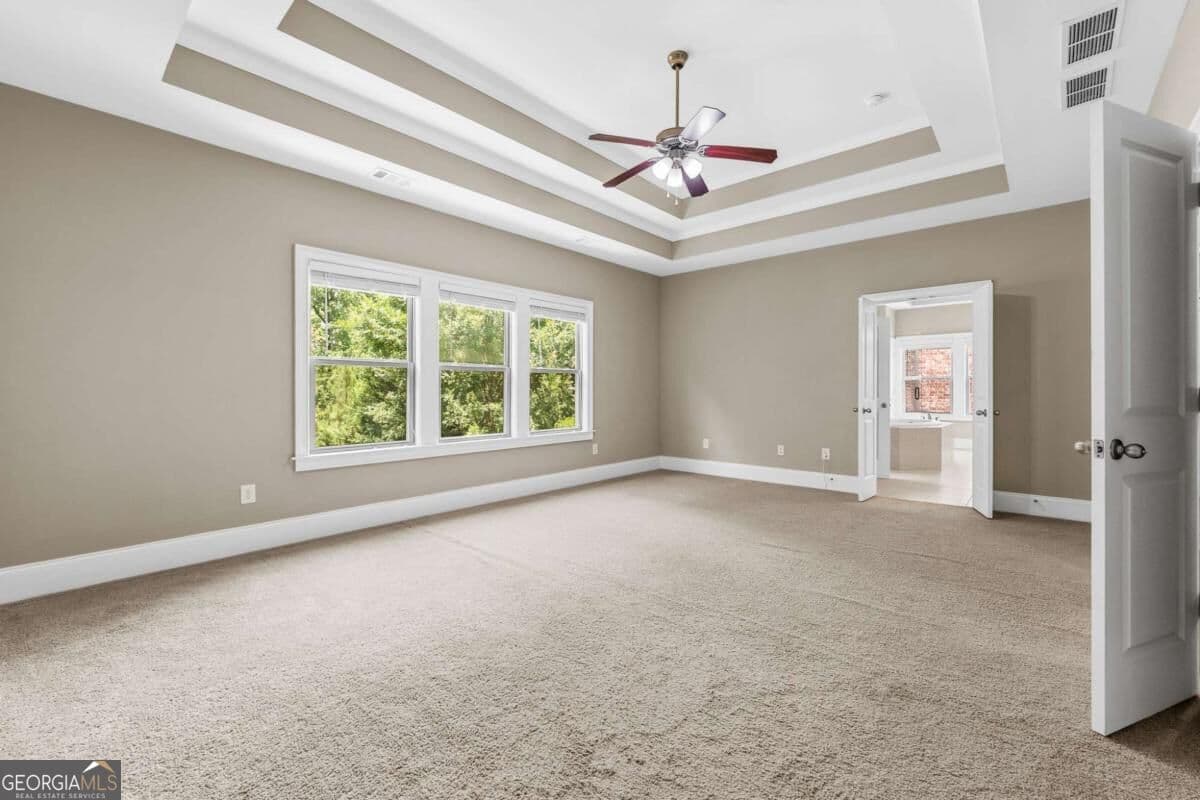 5 bedroom, 4 bathroom, 3,927 sq ft single family residence for sale at 3760 Kentwood Court, Suwanee, GA 30024 — photo 5
