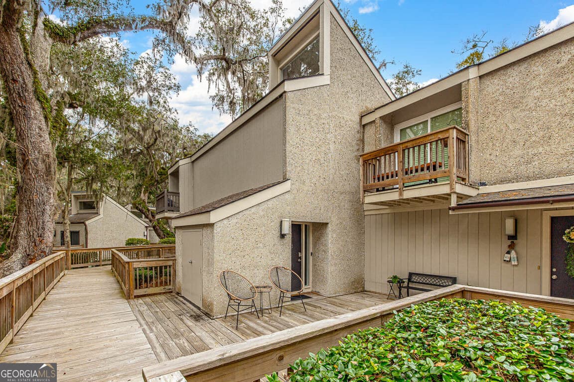 2 bedroom, 2.5 bathroom, 1,558 sq ft townhouse for sale at 413 Fairway Villas Drive, St. Simons, GA 31522 — photo 2