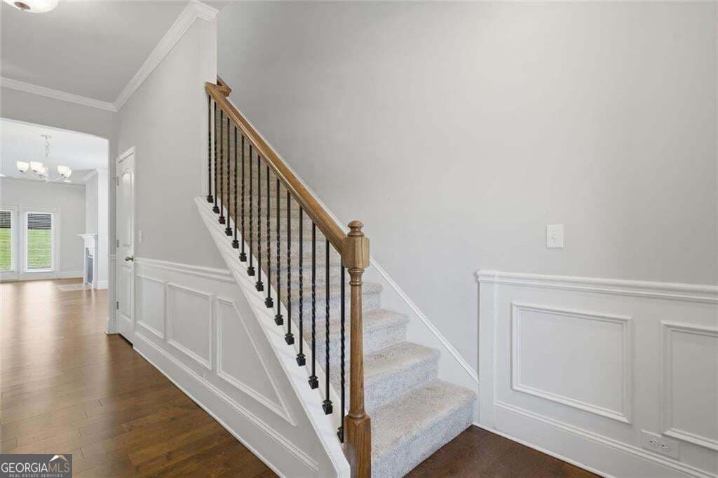 5 bedroom, 3 bathroom, 2,442 sq ft single family residence for sale at 4480 Huron Drive, Cumming, GA 30028 — photo 4