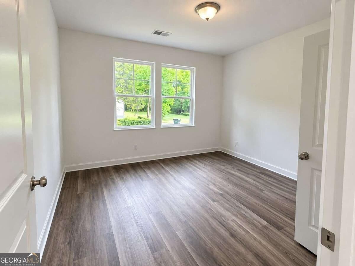 3 bedroom, 2 bathroom, 1,742 sq ft single family residence for sale at 1850 W Mcintosh Road, Griffin, GA 30223 — photo 10