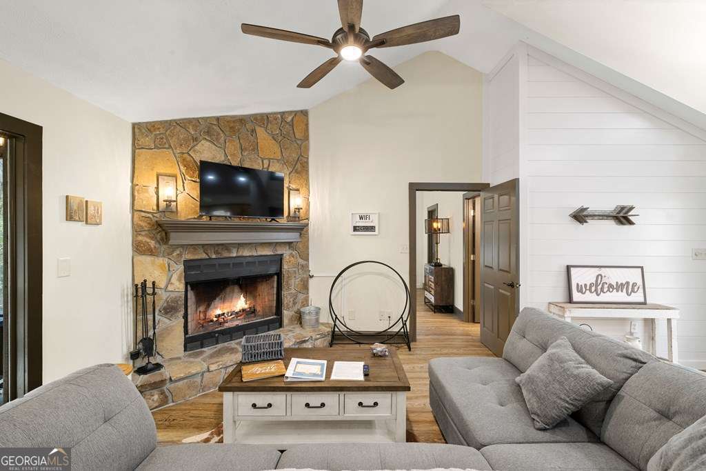 2 bedroom, 2.5 bathroom, 2,268 sq ft single family residence for sale at 1396 Cherokee Trail 47, Young Harris, GA 30582 — photo 9