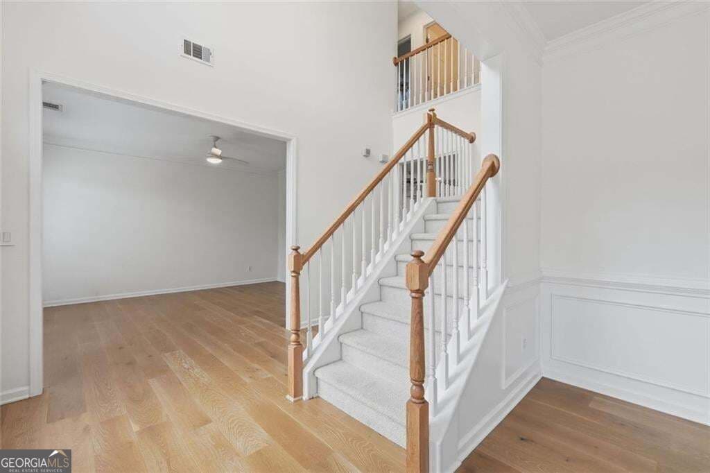 5 bedroom, 2.5 bathroom, 3,053 sq ft single family residence for sale at 3920 Shiloh Ridge Run, Suwanee, GA 30024 — photo 4