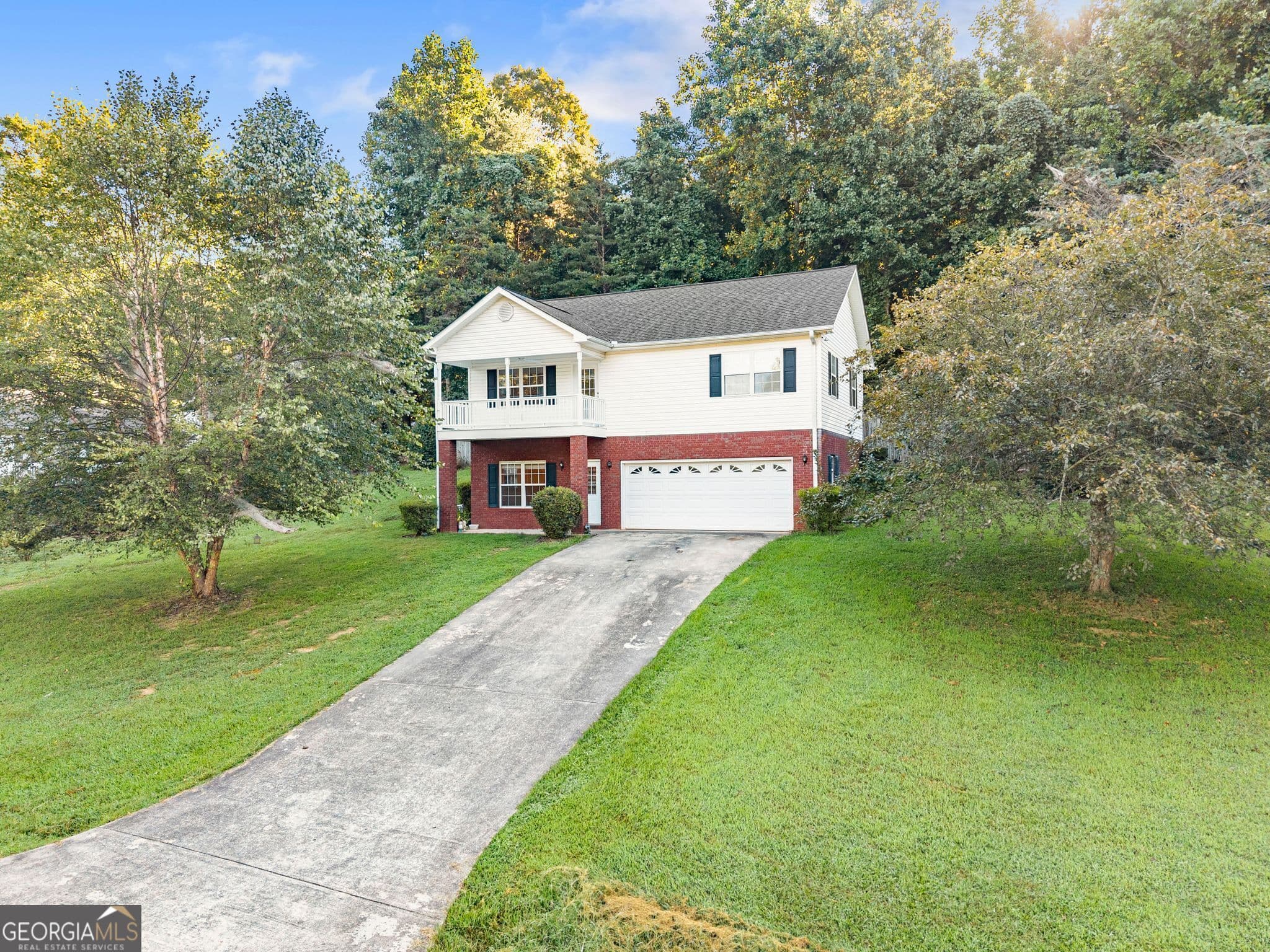 3 bedroom, 2.5 bathroom, 1,700 sq ft single family residence for sale at 35 Clara Bell Drive, Cleveland, GA 30528 — photo 3