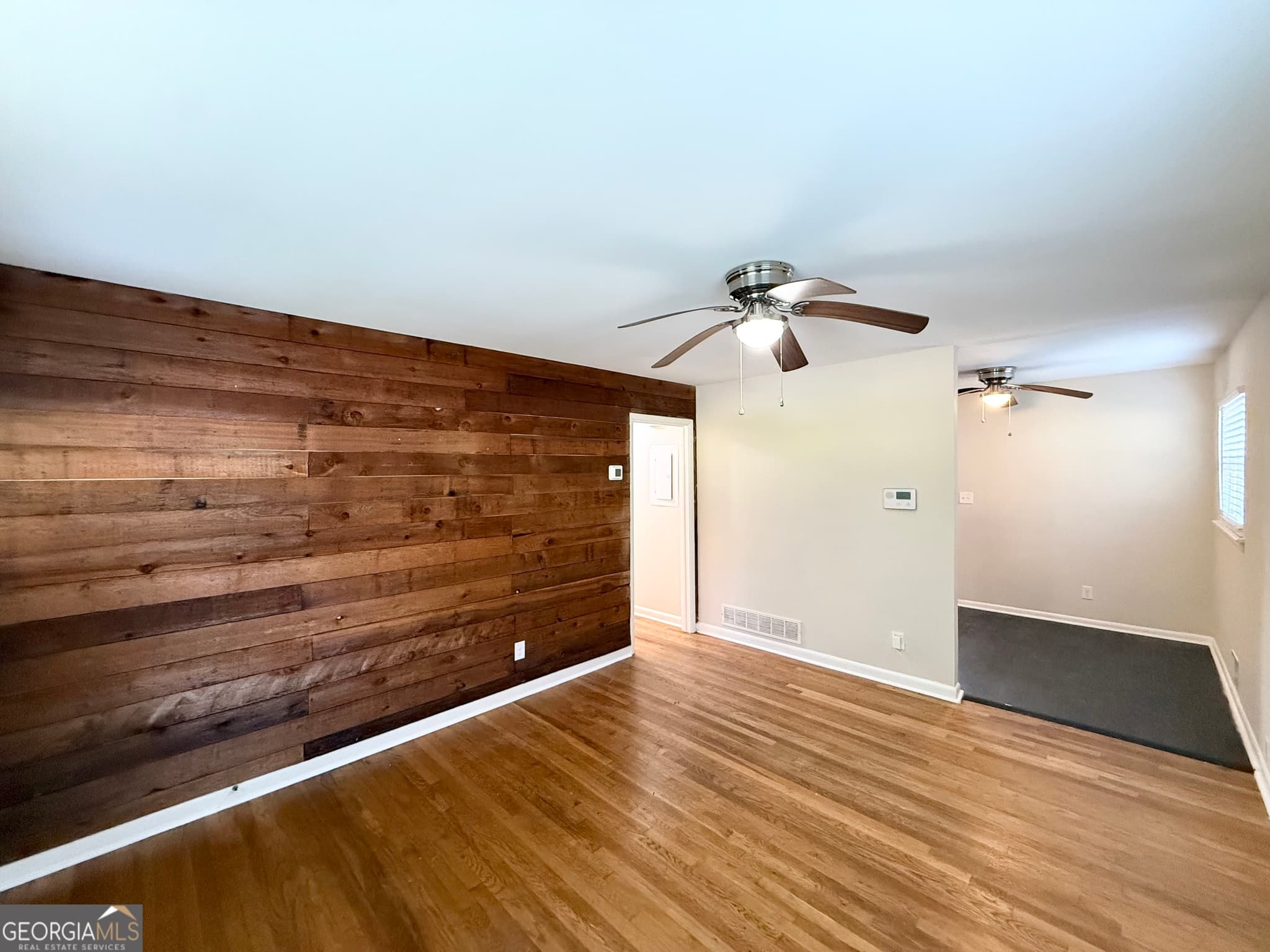 4 bedroom, 2 bathroom, 1,131 sq ft single family residence for sale at 2604 Bryant Drive, East Point, GA 30344 — photo 3