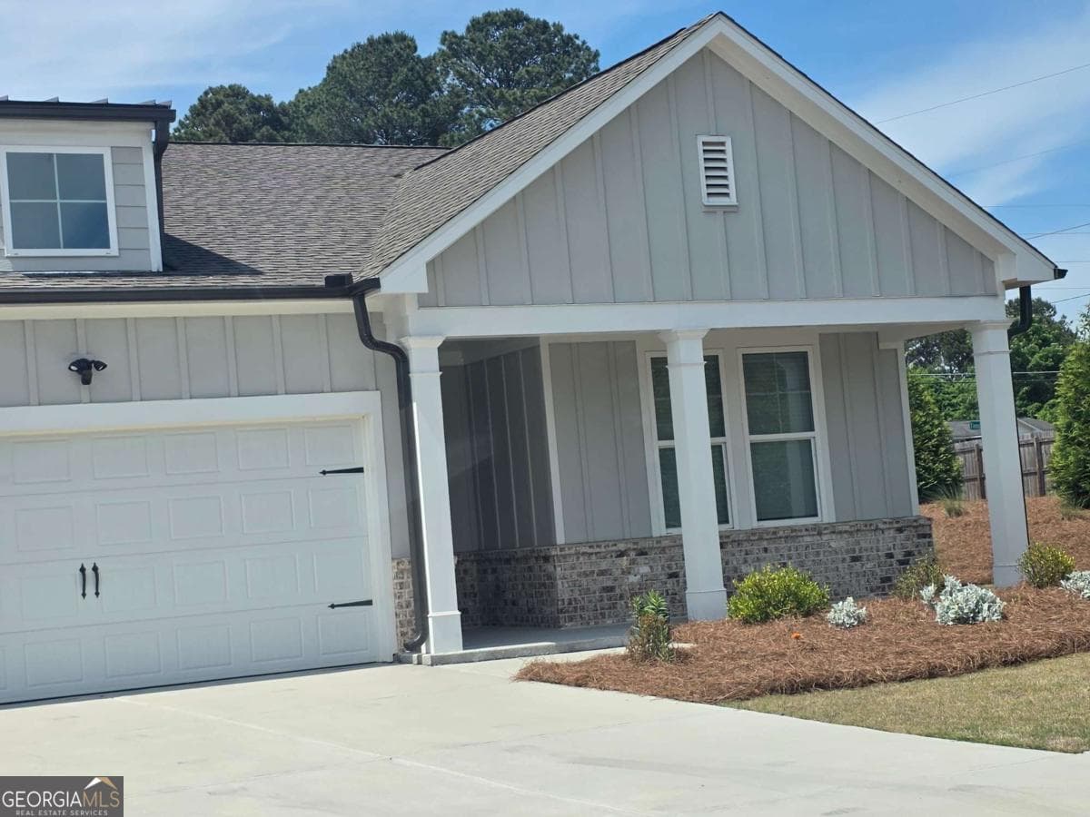 2 bedroom, 2 bathroom single family residence for sale at 1633 Juniper Berry Way, Loganville, GA 30052 — photo 4