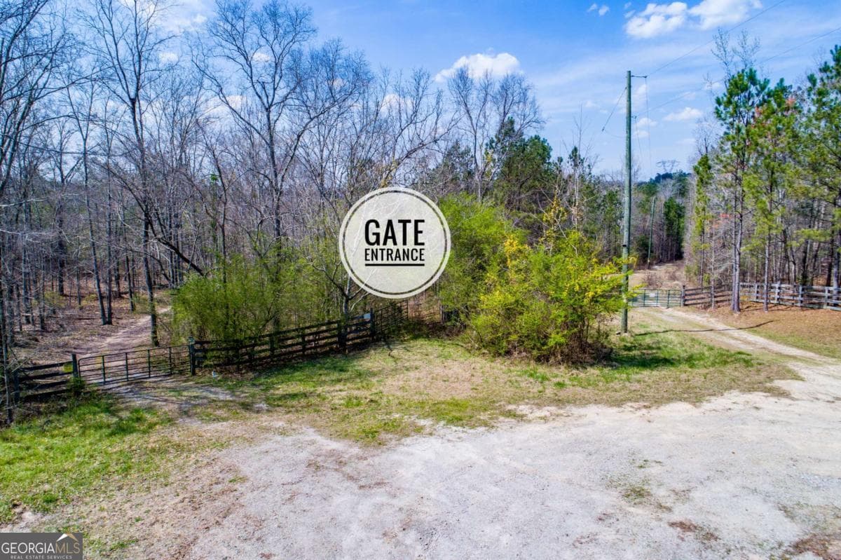 estate lot for sale at 3940 Clinton Court, Villa Rica, GA 30180 — photo 2