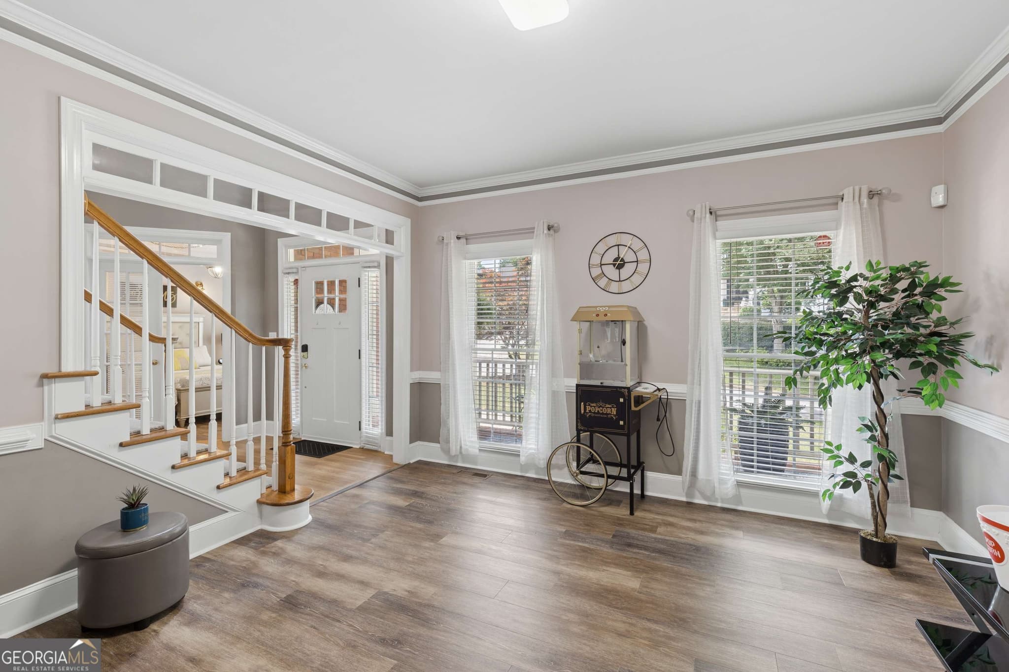 6 bedroom, 5 bathroom single family residence for sale at 1204 Benbrooke Court, Acworth, GA 30101 — photo 7
