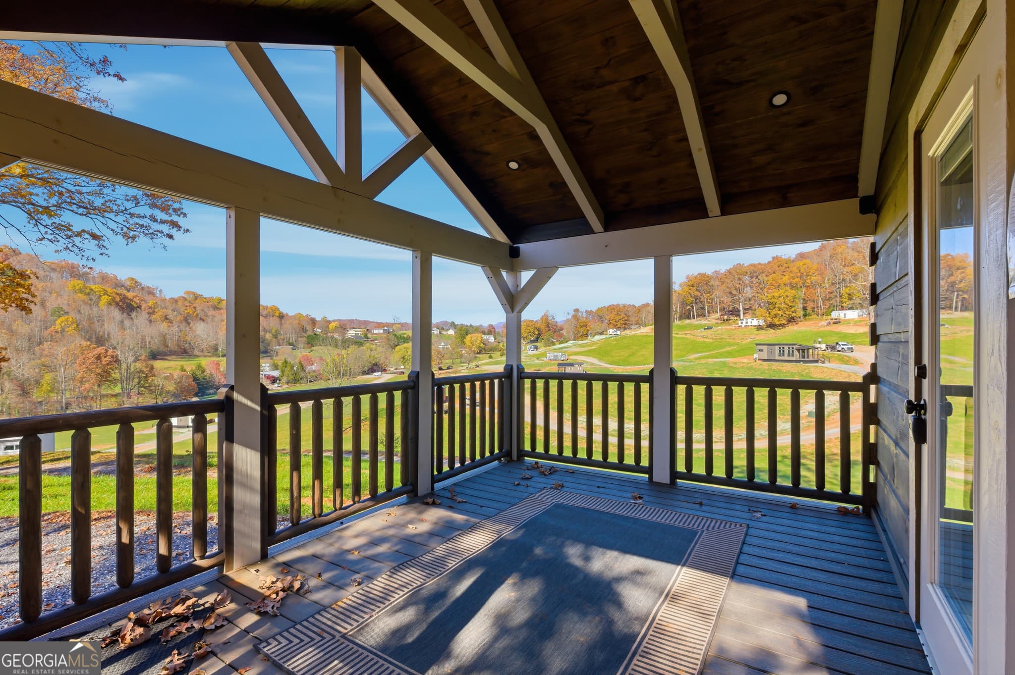 1 bedroom, 1.5 bathroom, 396 sq ft single family residence for sale at 527 Saunders Road LOT 27, Franklin, NC 28734 — photo 8