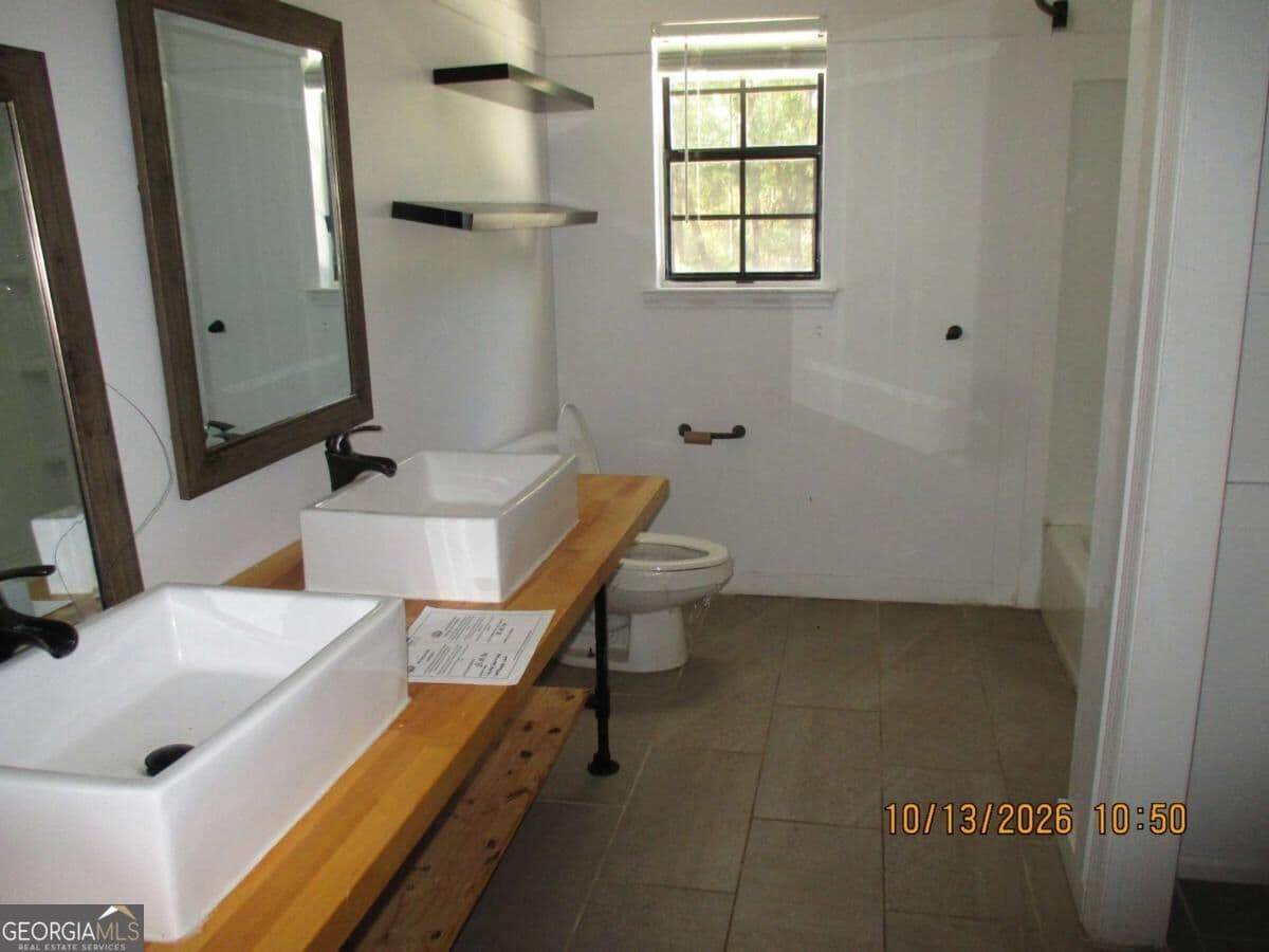 4 bedroom, 2.5 bathroom single family residence for sale at 903 Bradwell Street, Hinesville, GA 31313 — photo 6