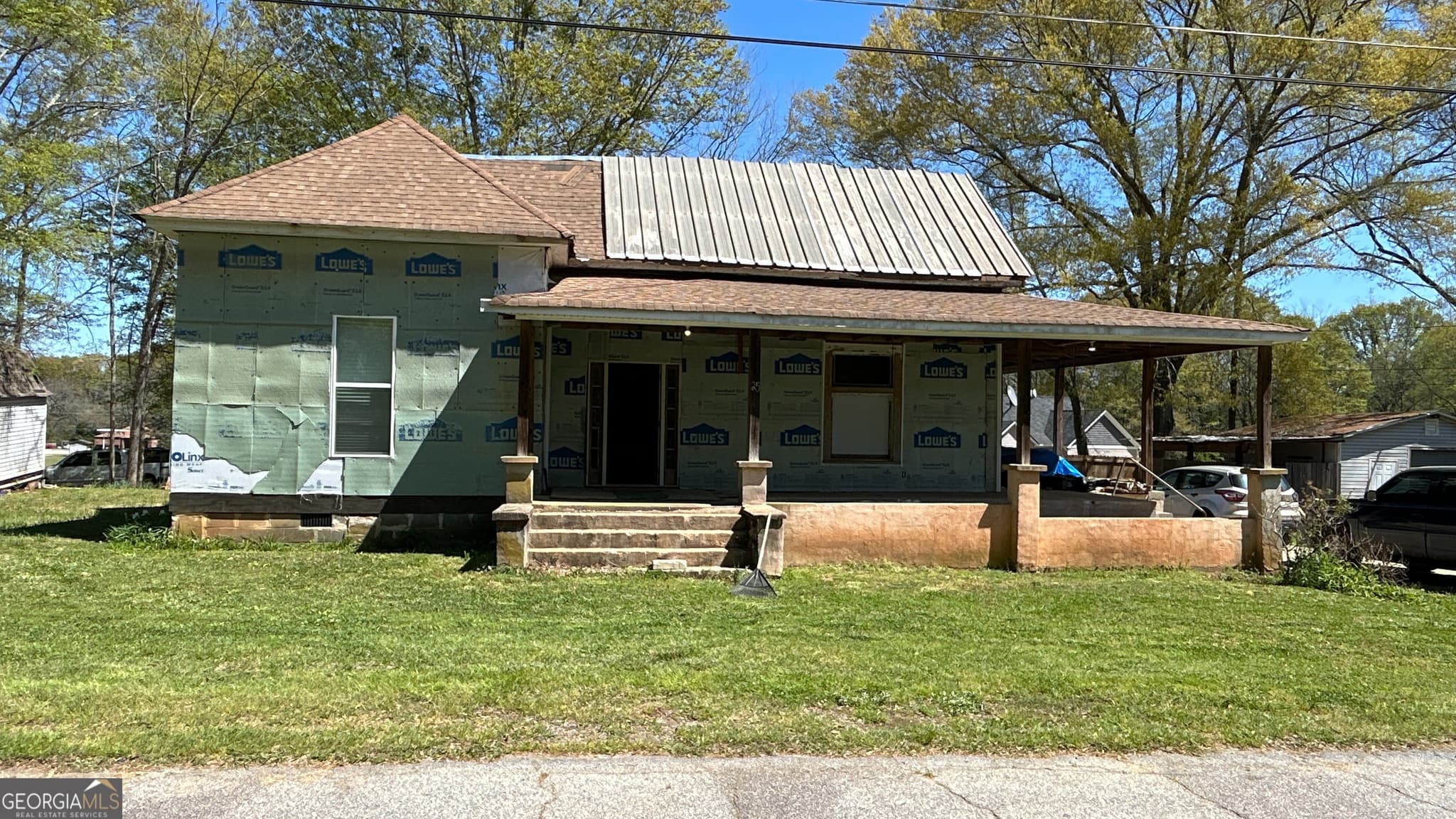 3 bedroom, 1 bathroom, 2,010 sq ft single family residence sold at 25 1st Street, Luthersville, GA 30251